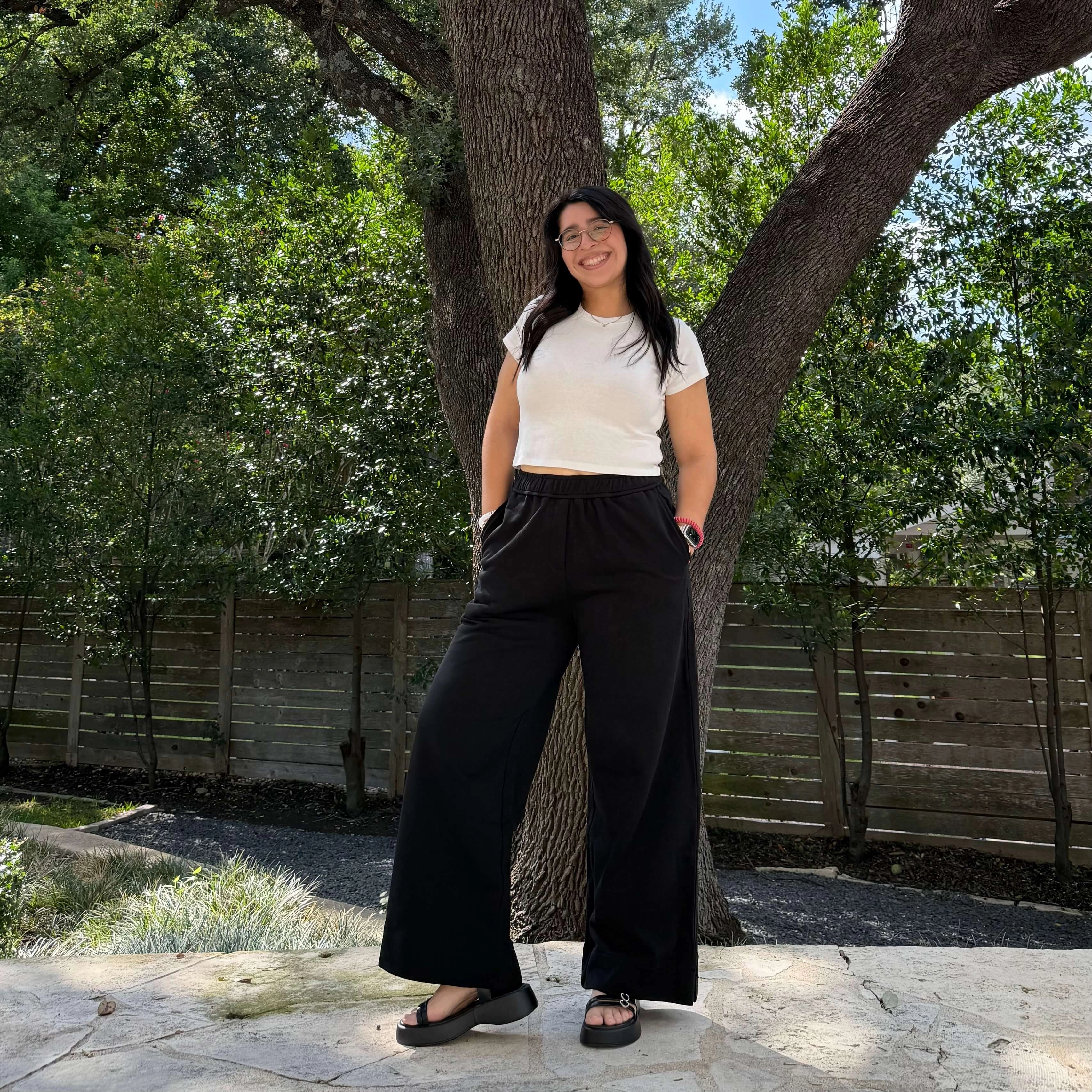 Sleek Appearance Elastic Cuff 29?? Inseam Picnic Sweatpants - Black *Clearance Sale*