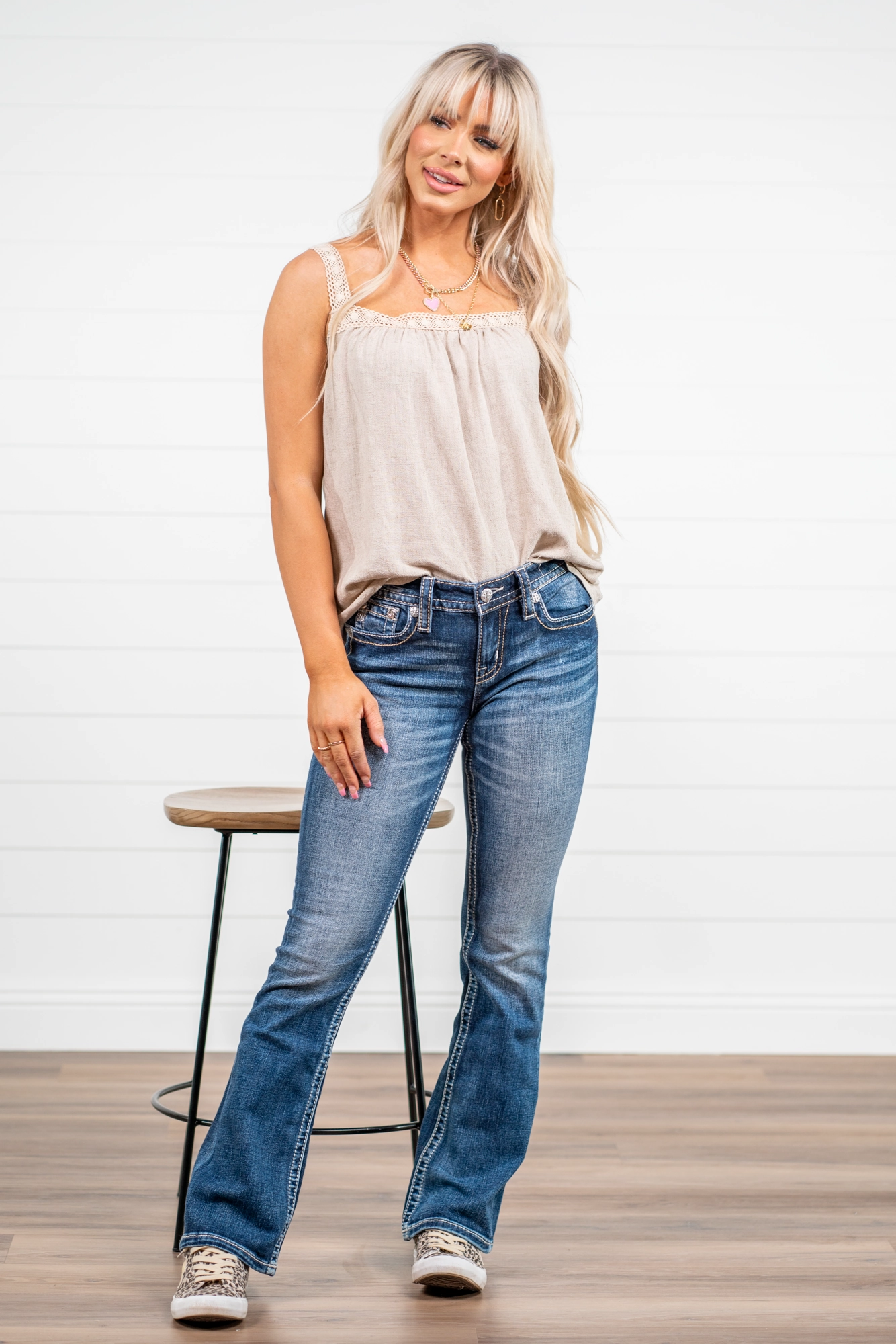 Cool Essential Luxury Textured 32" Inseam Mid Rise Paisley Stitched Boot Cut