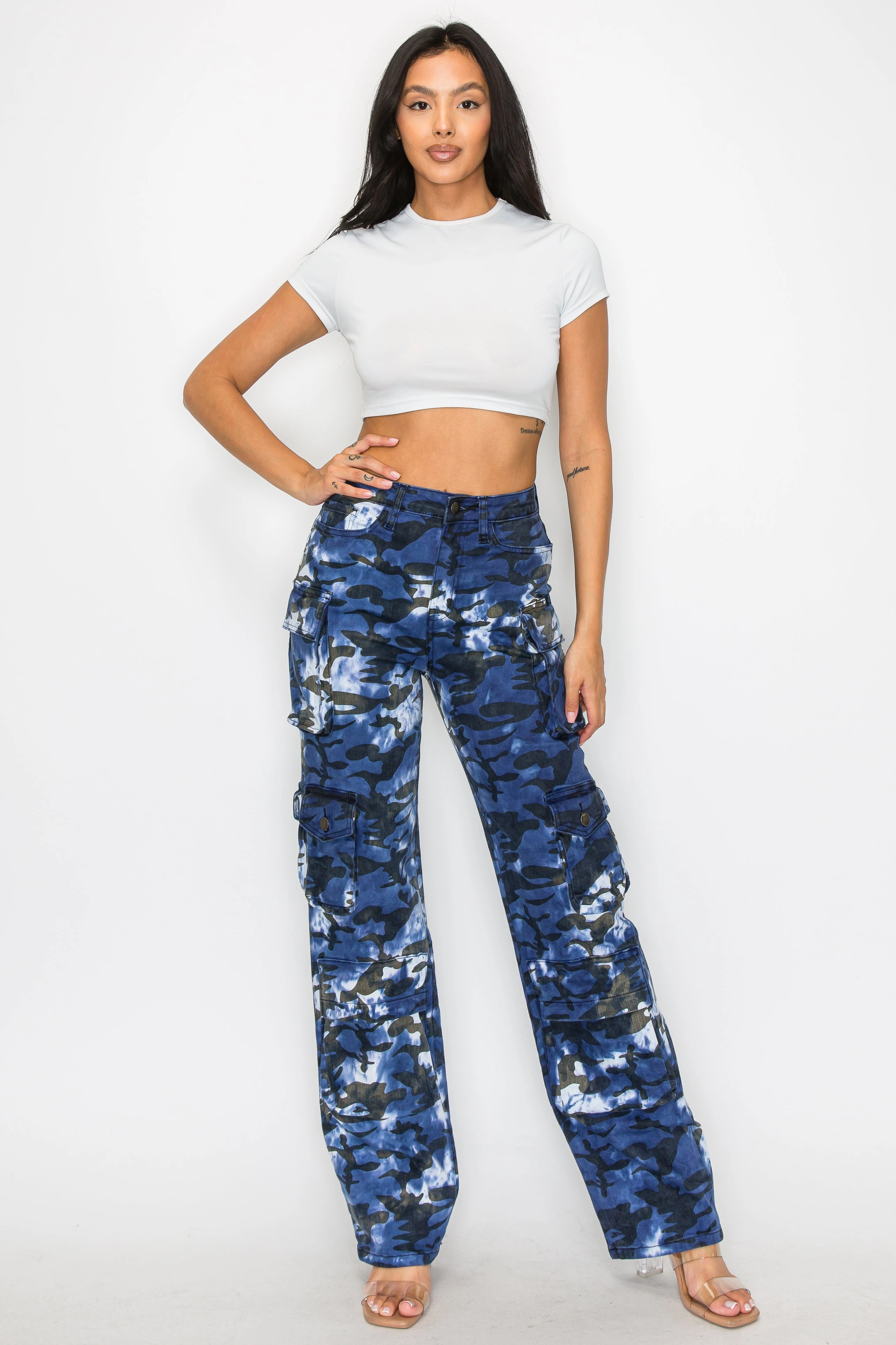 40610 Mid Rise Extra Pocket Camo Cargo Pants Cool Essentials