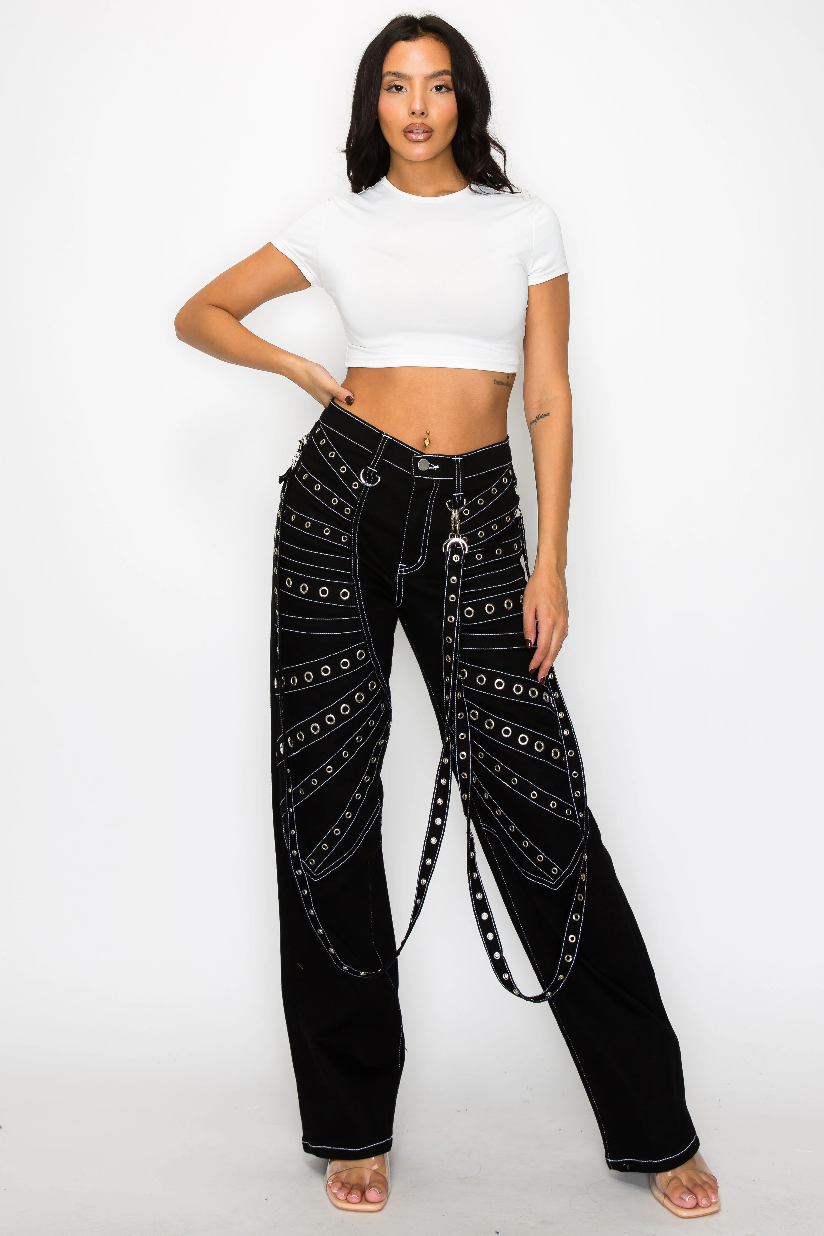 40648 Mid Rise Straight Leg Eyelet Jeans W/ Eyelet Straps Modern Couple Look