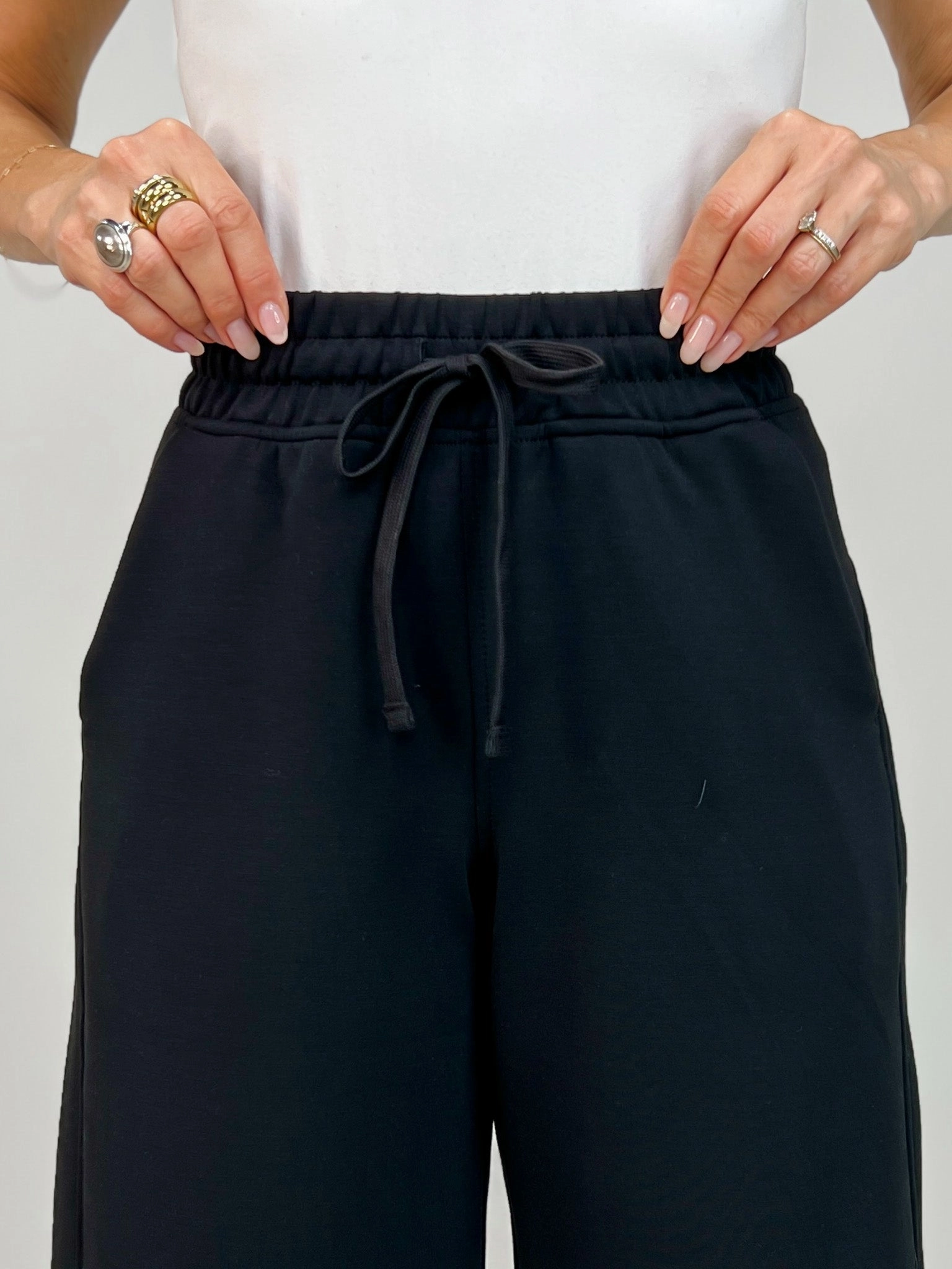 Modal Scuba Cropped Wide Pant in Black NonSlipGrip