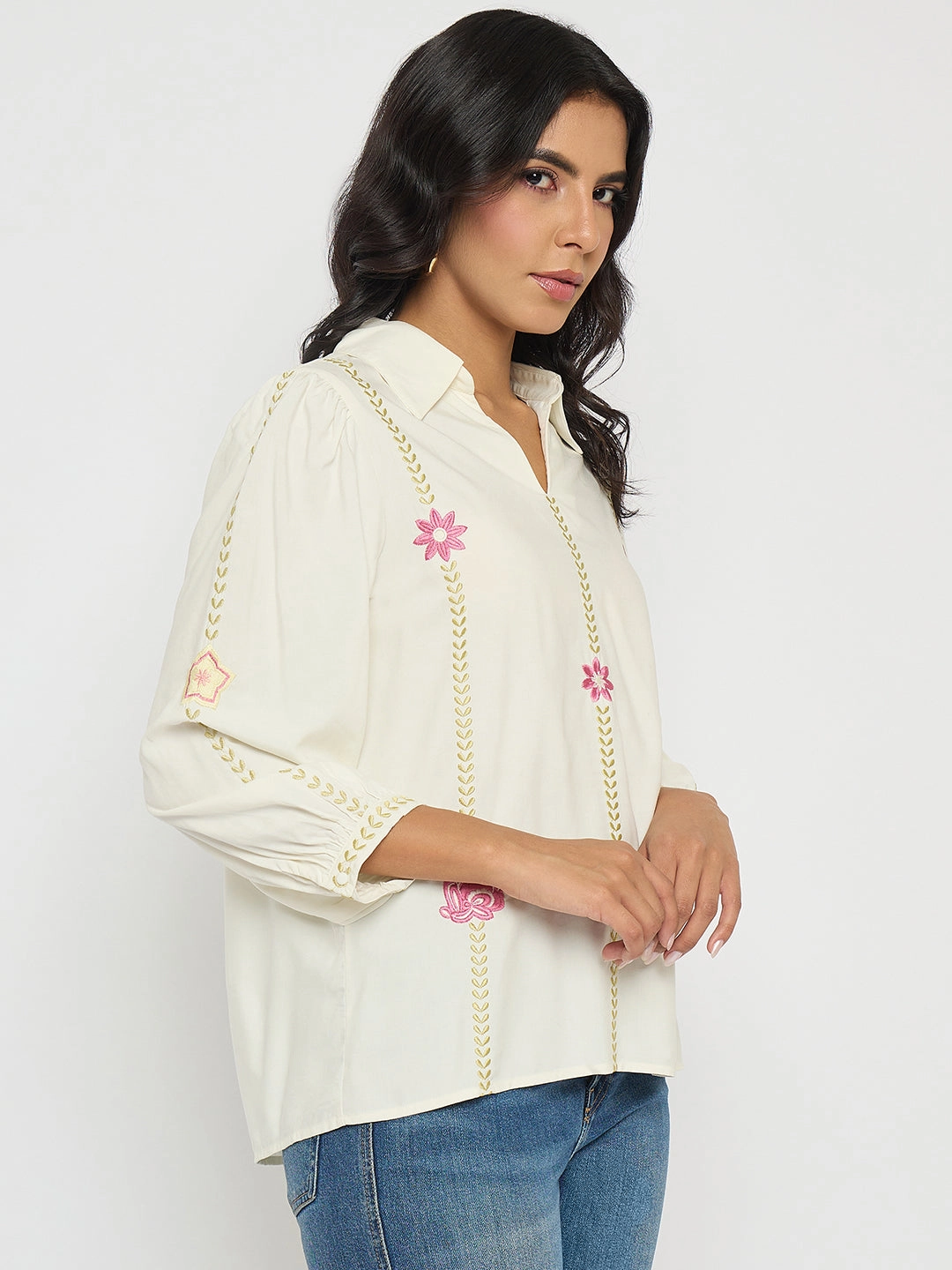 Madame Off White Viscose Blend Floral Embroidered Shirt Yarn Dyed Pattern Cloth Wrinkle Resistant Texture