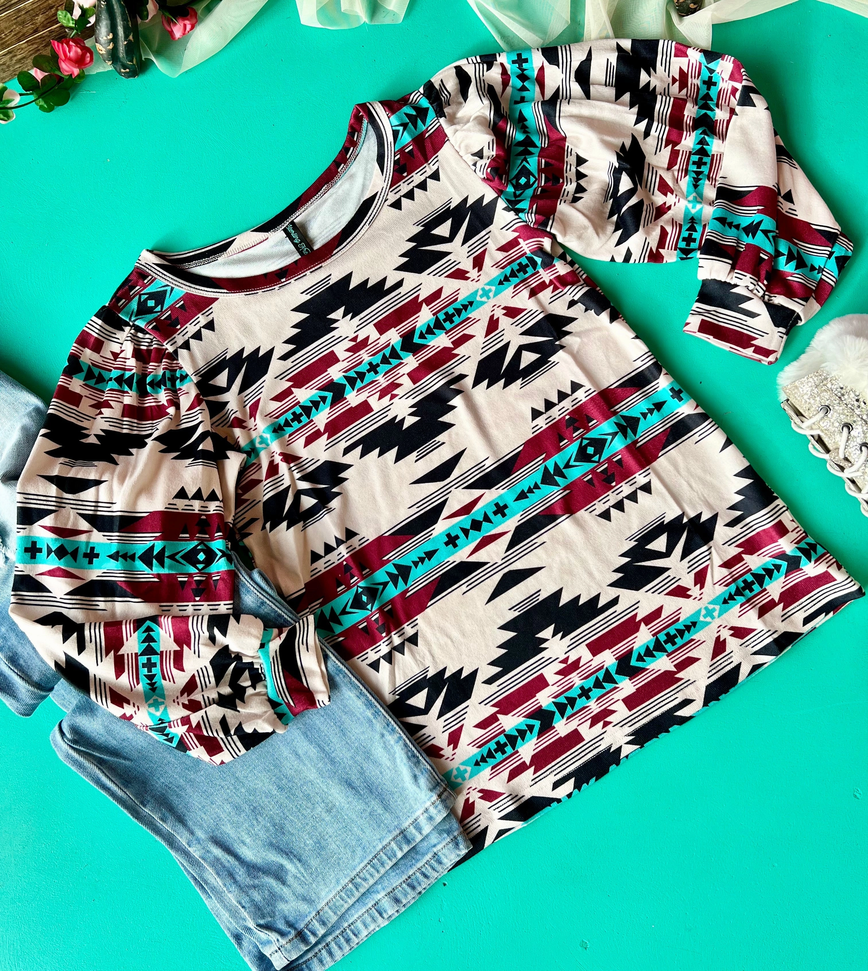 Moisture Management Fabric Aztec Mountain Top