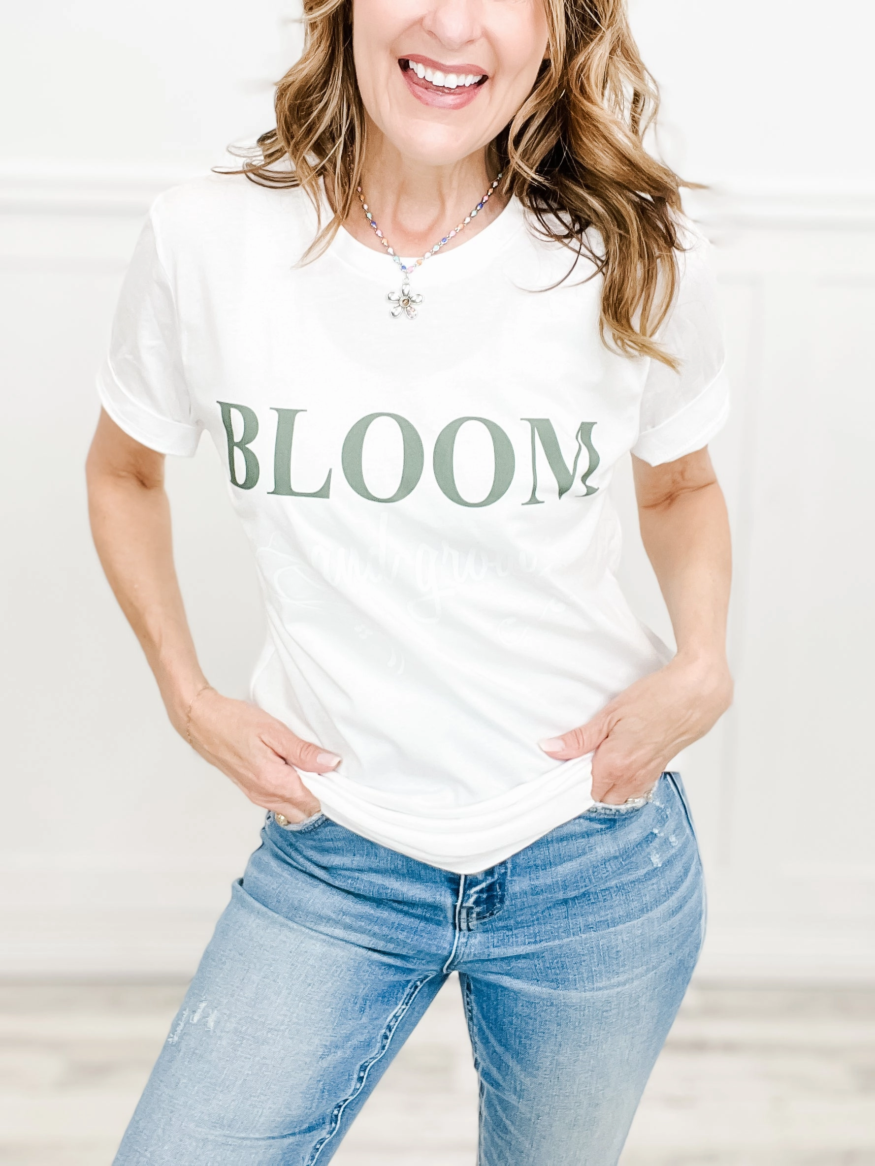 Bloom and Grow - Sunlight Activated Graphic Tee AntiSnagYarnProcessing