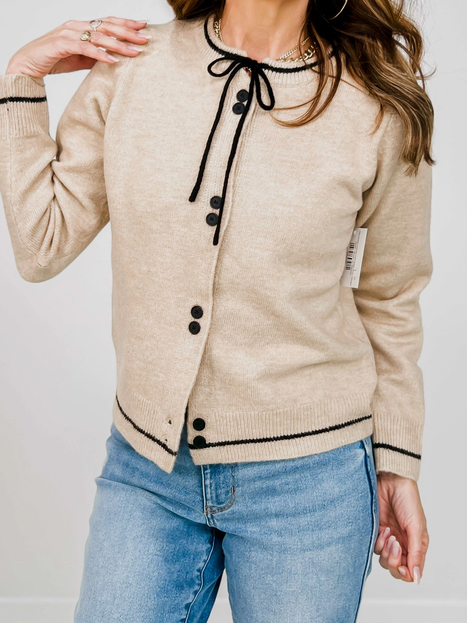 Bow Accent Contrast Color Button Down Cardigan Odor Resistant Material Cozy Must-Have