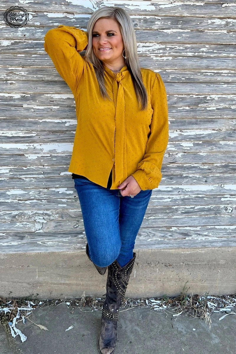 AllClimateAdaptive Business Babe Top Mustard*