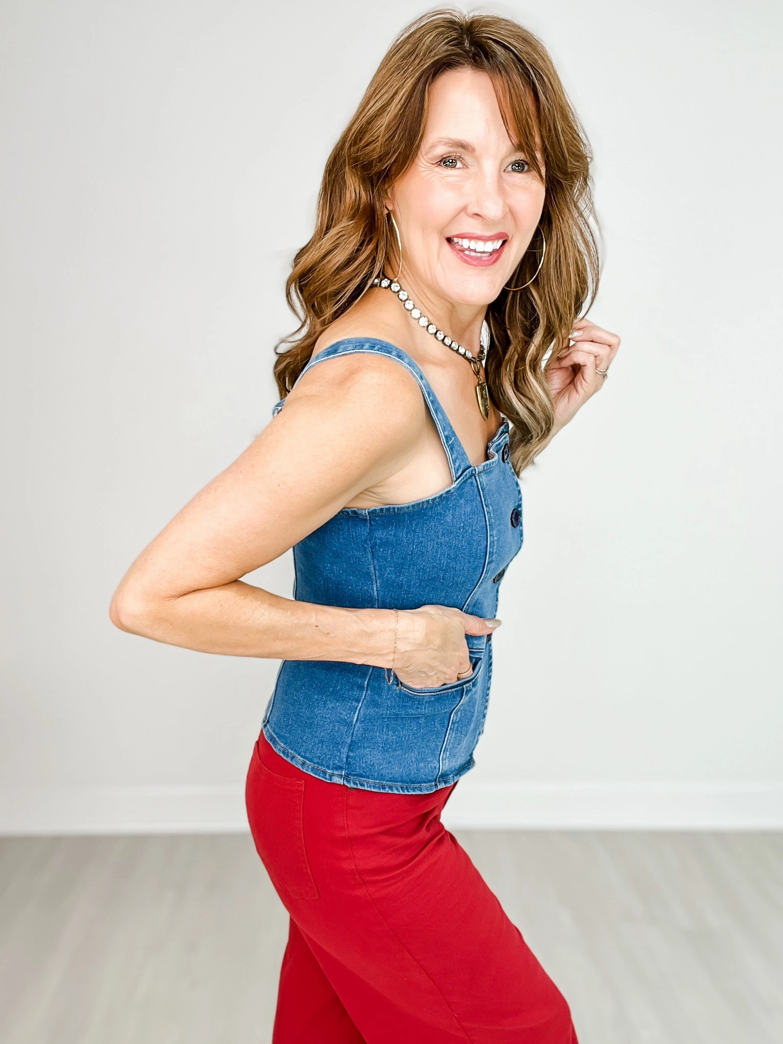 Button Down Fitted Sleeveless Denim Top Double Layered Hem Reinforcement SoftInteriorLining