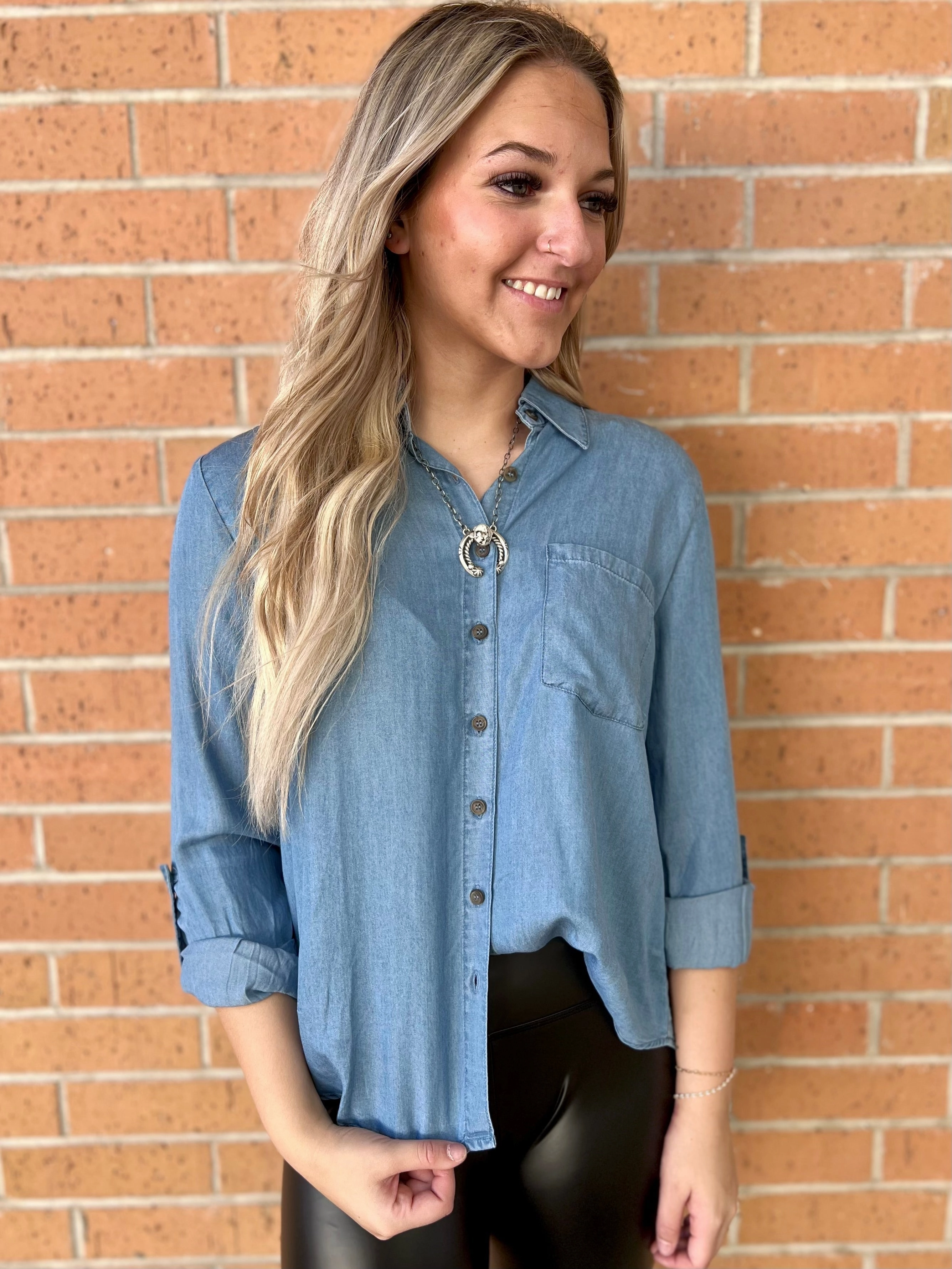 Chambray Rolled Tab Sleeve Top* YarnDyed Stripes