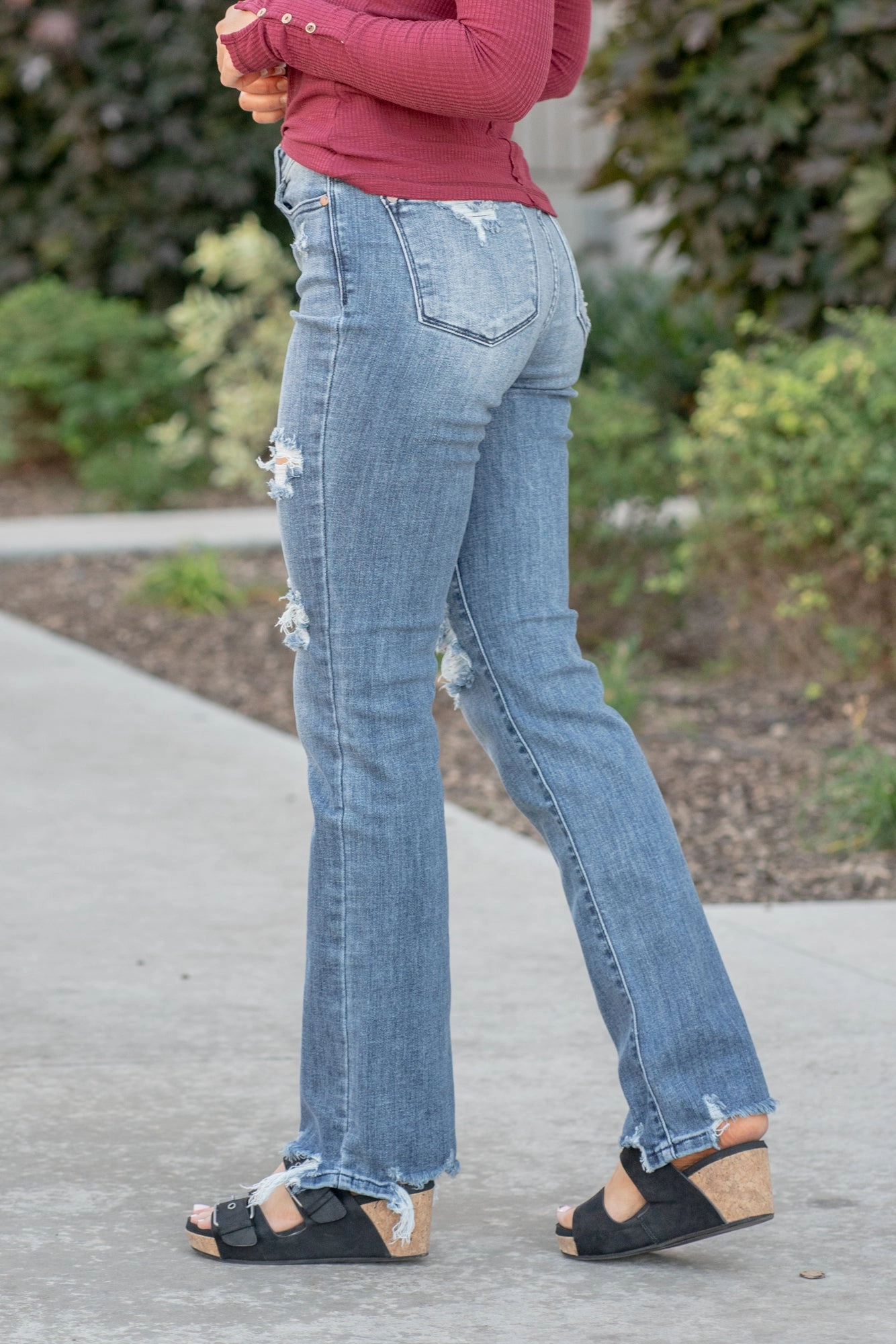 Perfect Fit Waist City Walk Casual Friday Charlevoix Distressed Mid Rise Straight Fit Regular & Plus Sizes