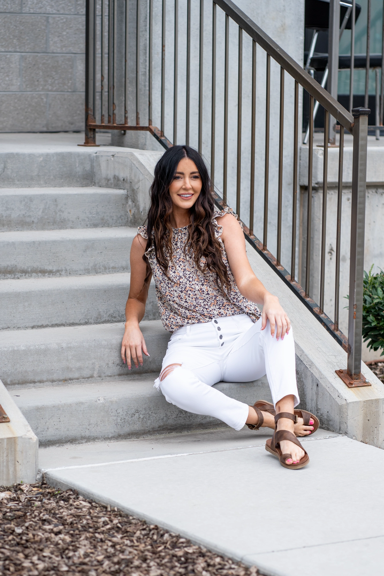 Cherie High Rise Mom Fit Work Meeting Trendy Modern Minimalist Casual Friday Urban Explorer