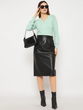 Madame V Neck Skinny Fit Mint Green Sweater Stretch Knit Technology