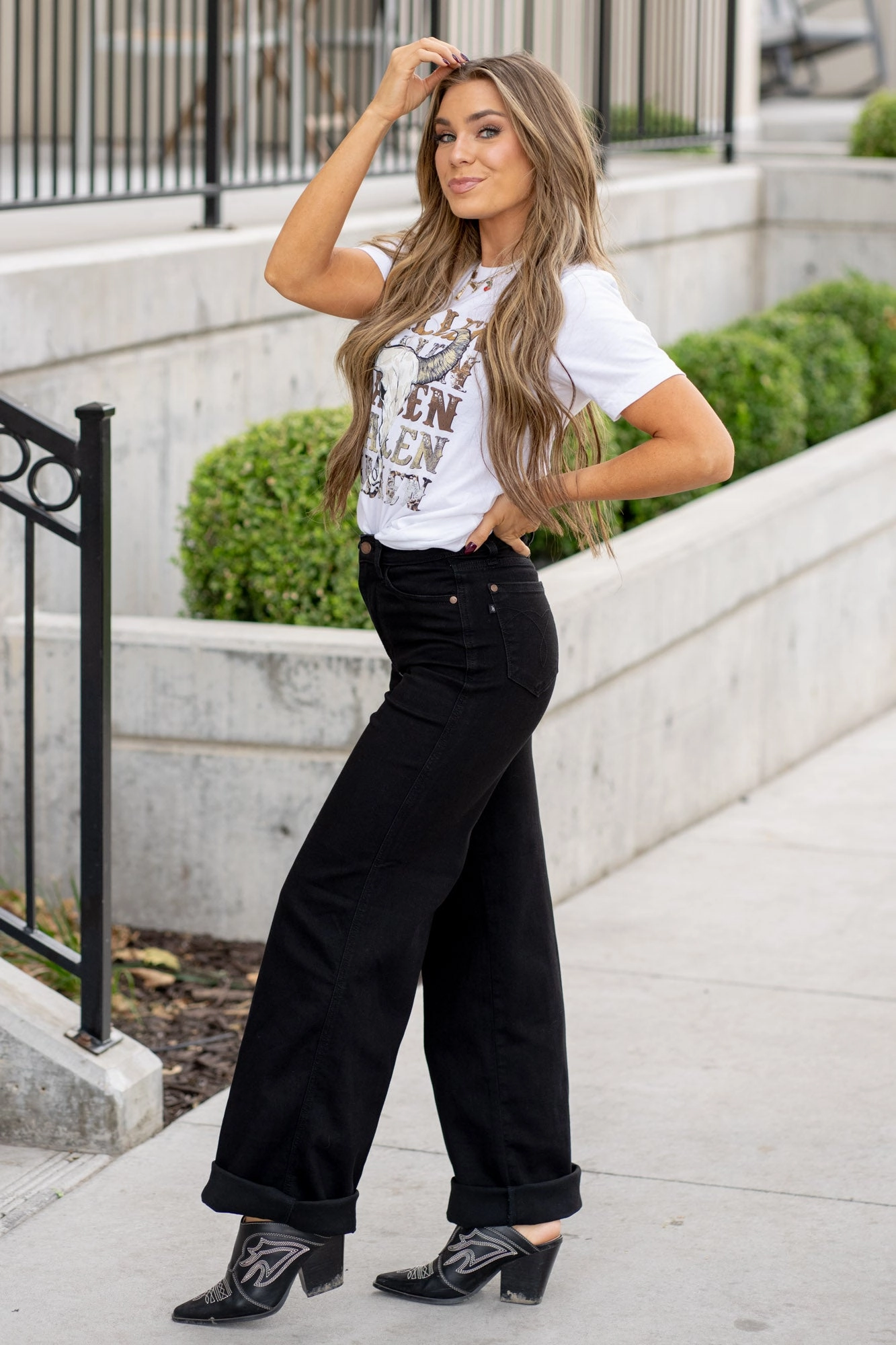 Premium Outdoor Enthusiast Outfit Ideas City Lights High Rise Retro Wide Leg Regular & Plus Sizes