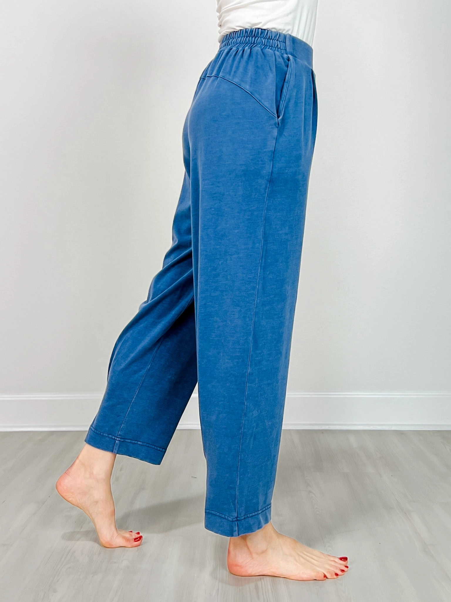 Mineral Washed Pleated Cocoon Pant in Azure Blue HeatRegulating