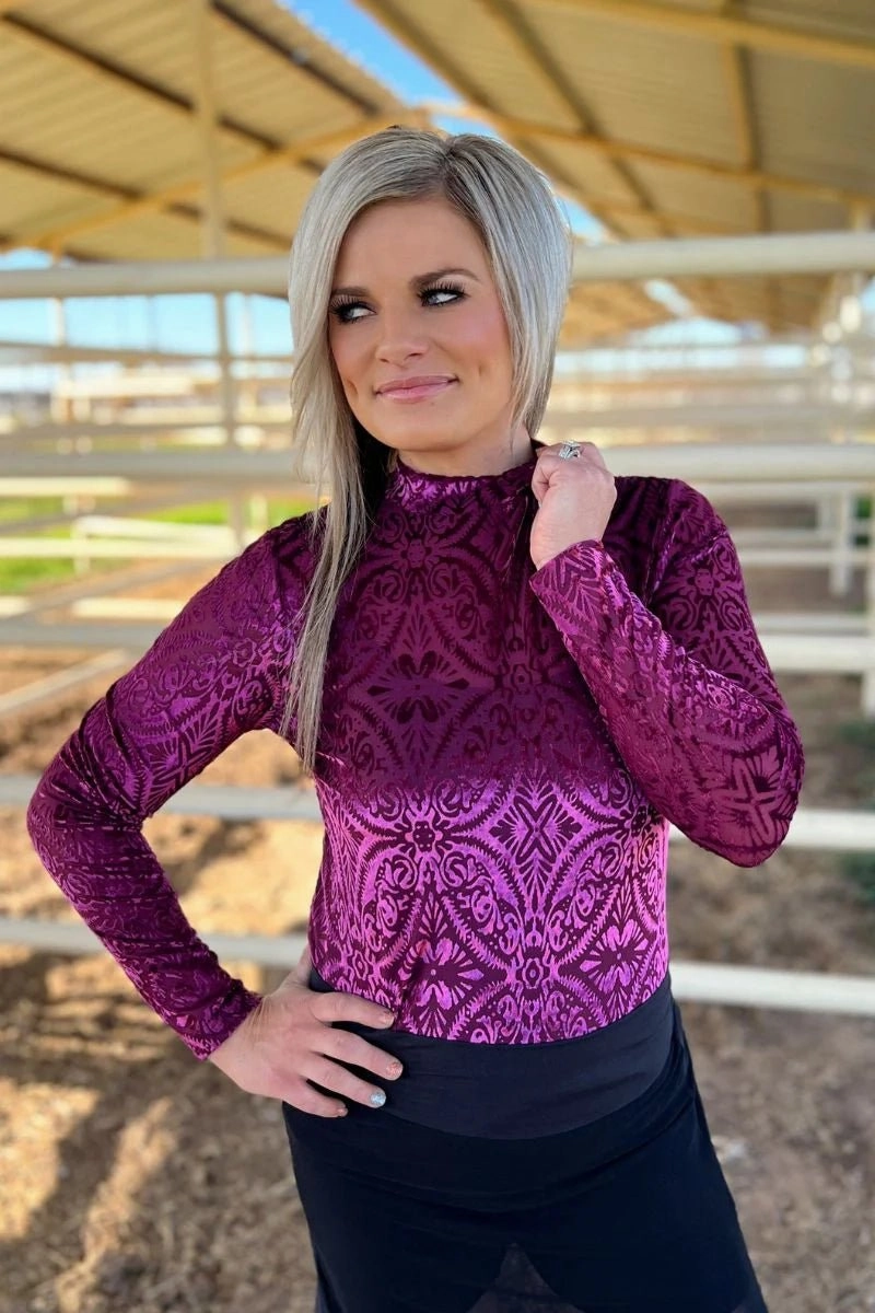 Interlock Stitching Crater Lake Top