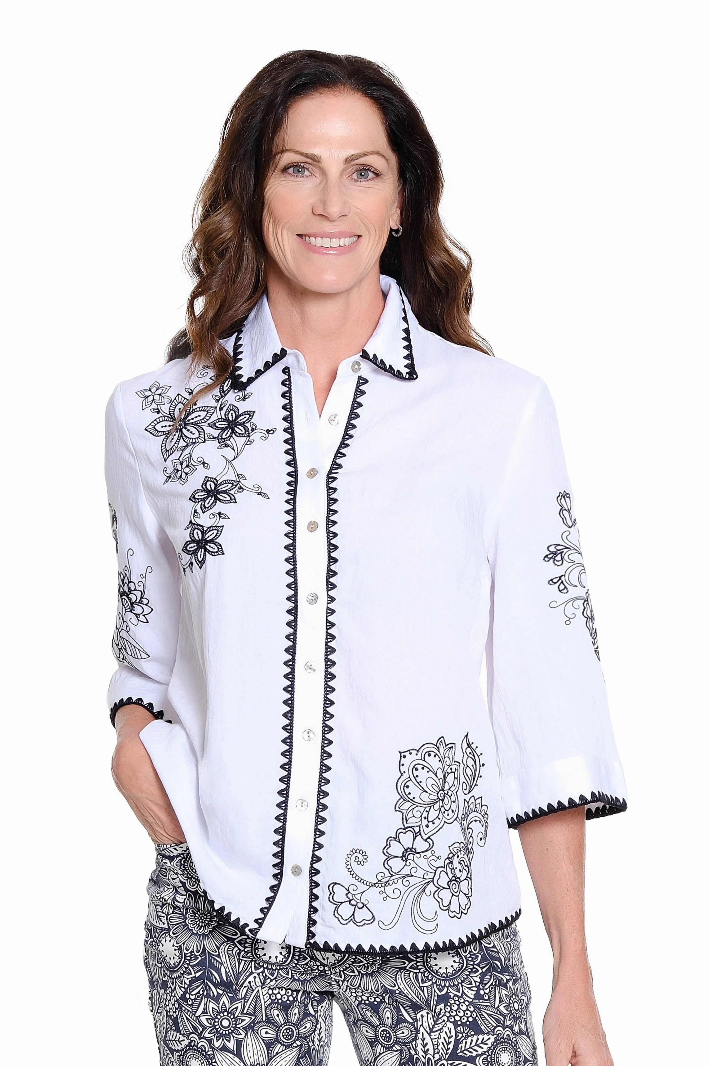 Crochet Stitch Button-Up Shirt with Embroidery ?C White LayeringFriendly Weight