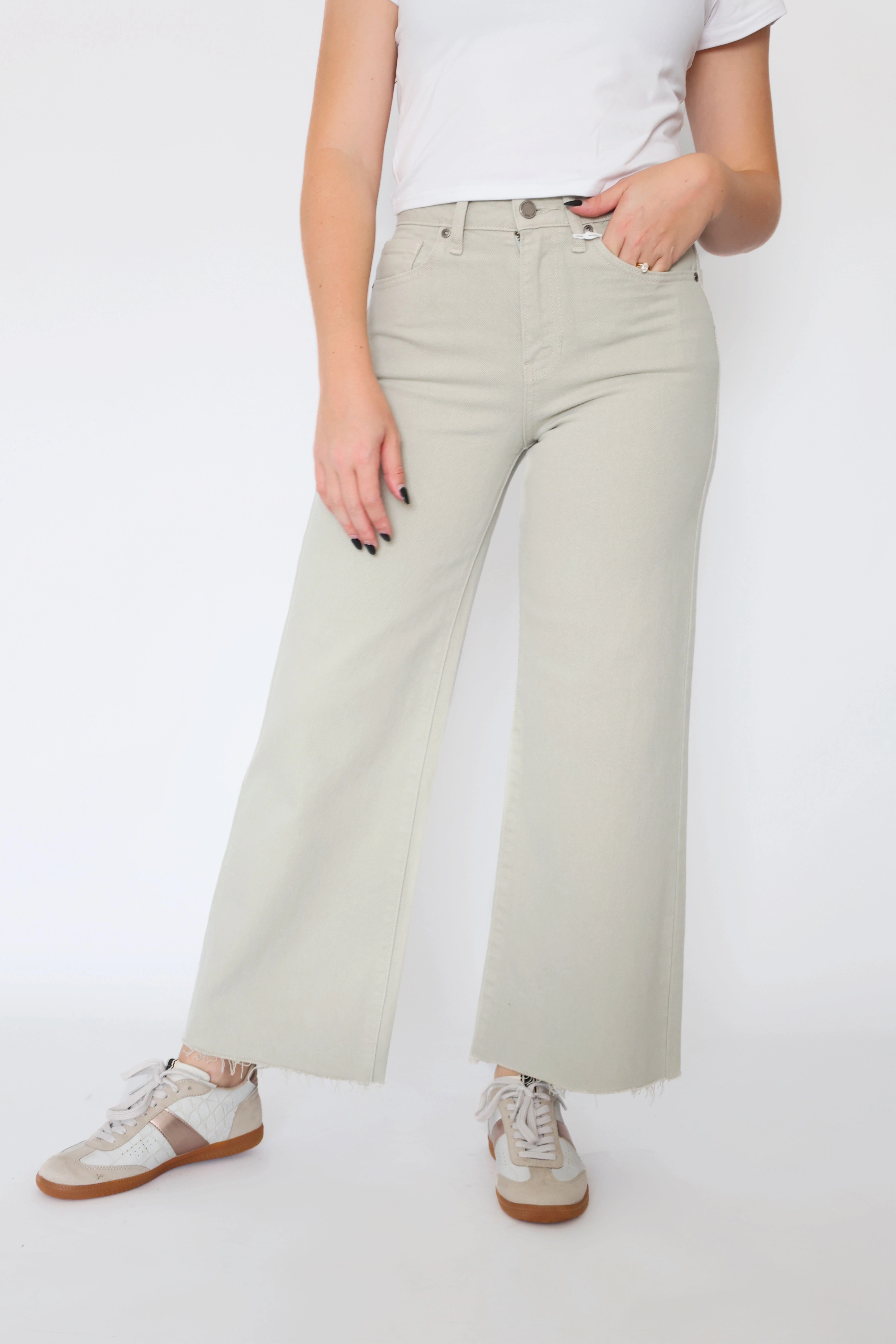 Crosley Wide Leg- Olive Refined Detail