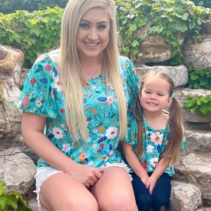 Plus Beautiful In Bloom Top* Non Iron Fabric Tagless Design