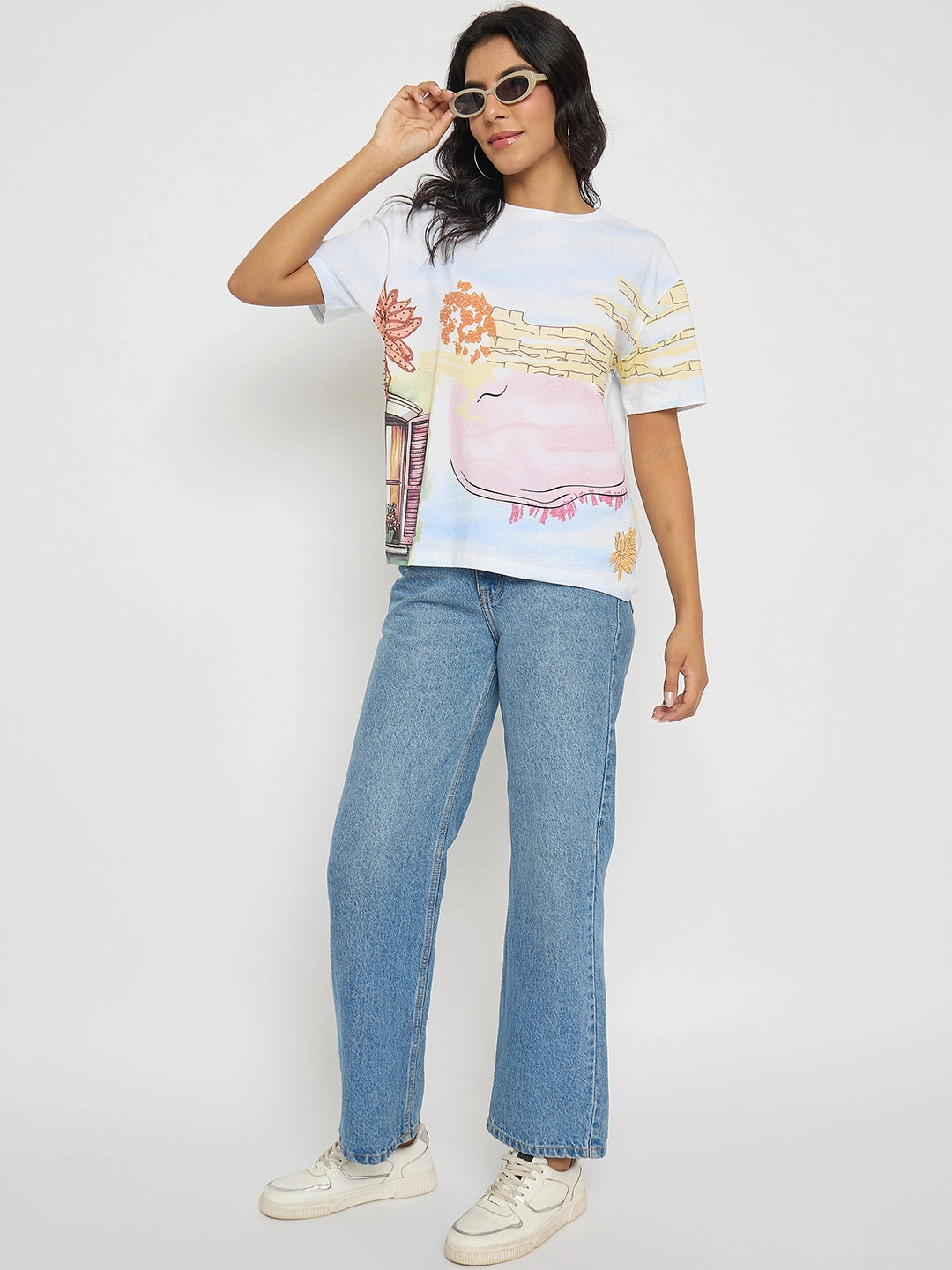 Thermal regulation Madame All Over Print Cotton Blend White T-Shirt