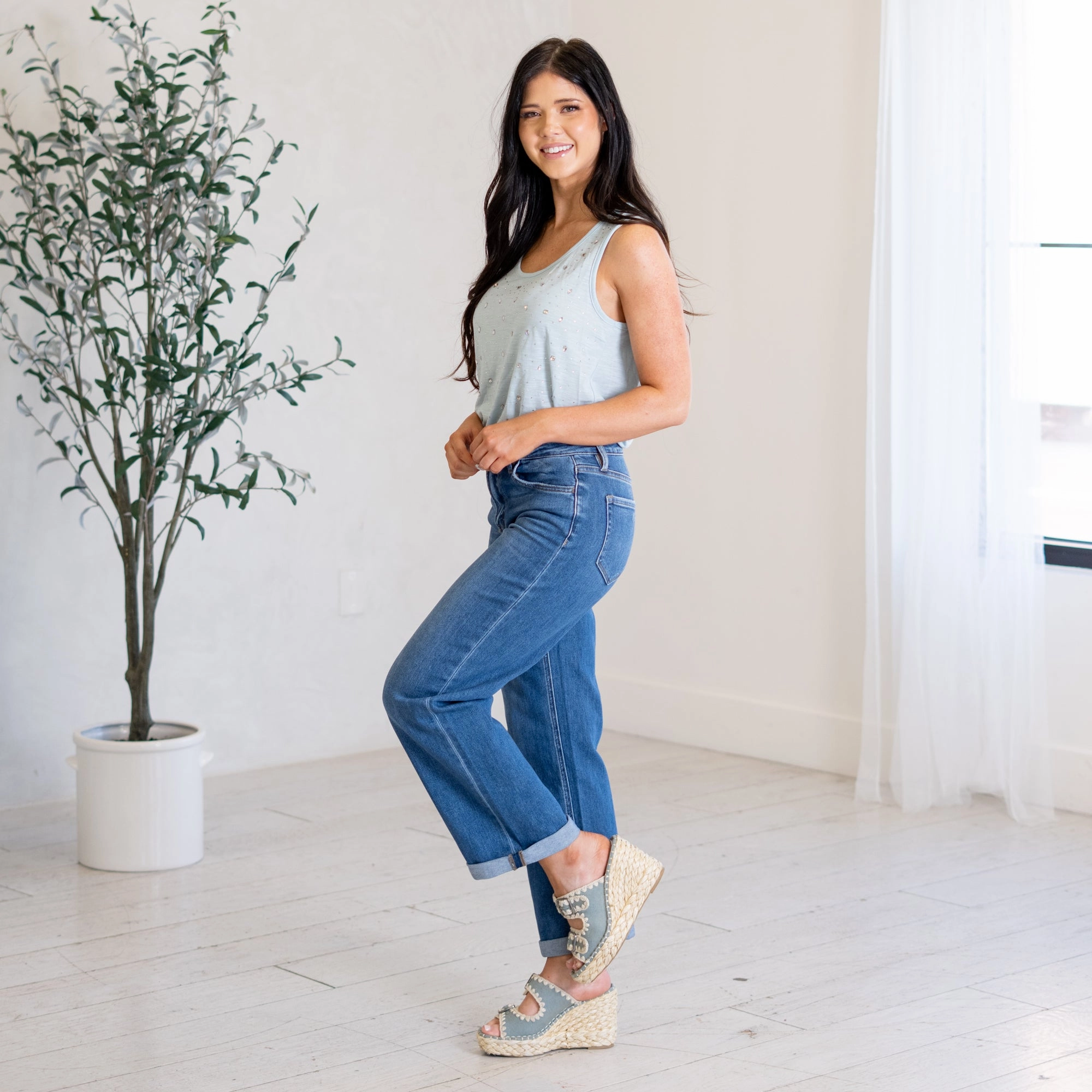 Ocean Eyes High Rise Cuffed Baggy Straight Leg slim fit Classic Casual