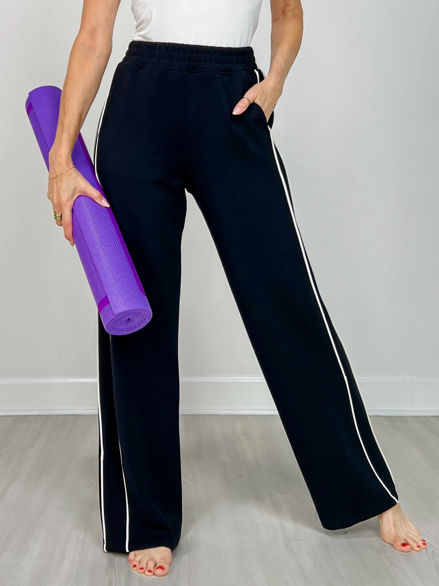 Modal Scuba Stripe Piping Straight Pant in Black Cream Daily Wear Summer Vibes Music Event