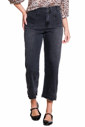 Body-Hugging Fit Embroidered Wide Leg Crop Jean ?C Black Denim