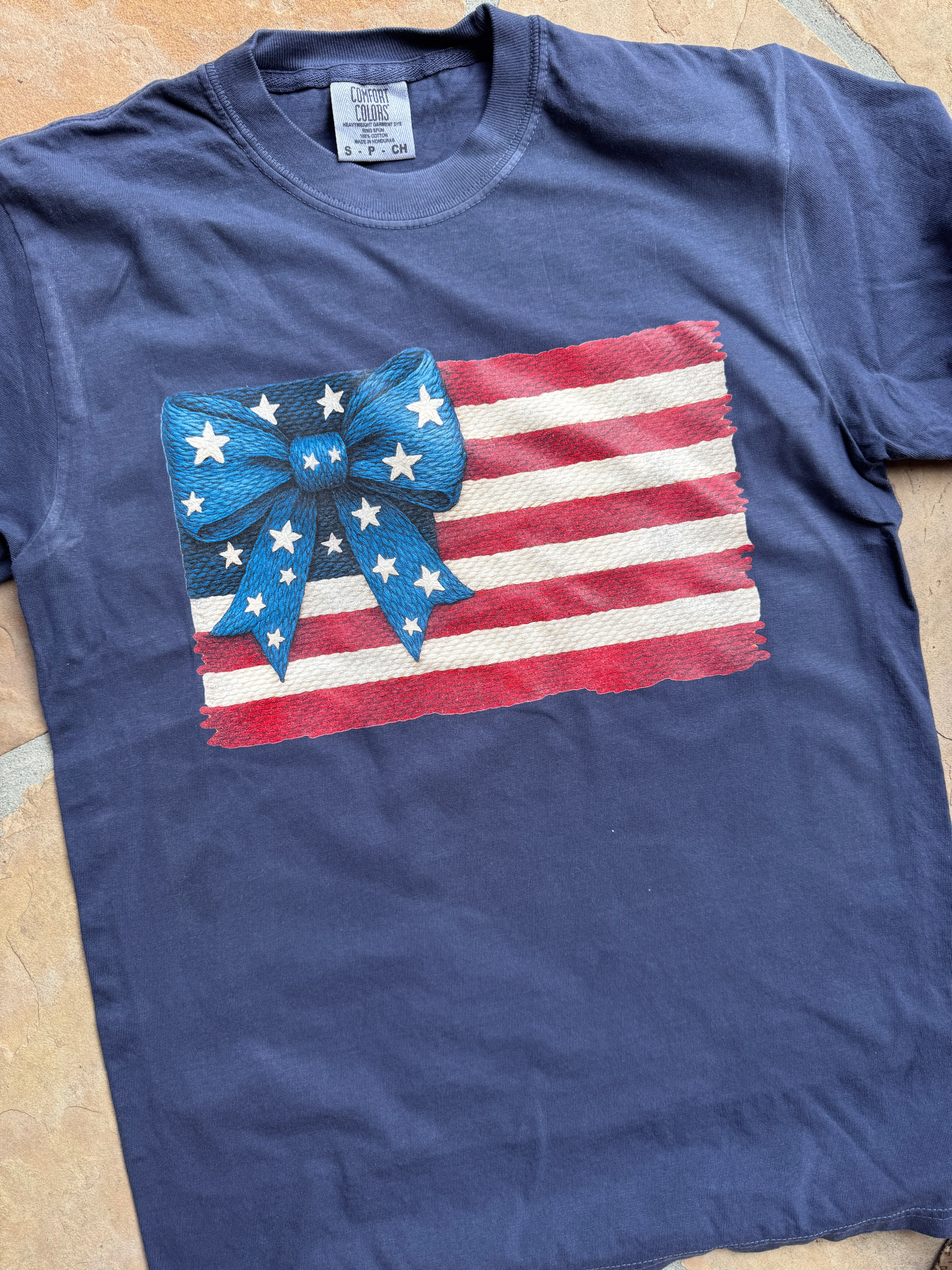 FlexibleLayeredConstruction SlipResistant Embroidery Look American Flag Graphic Tee
