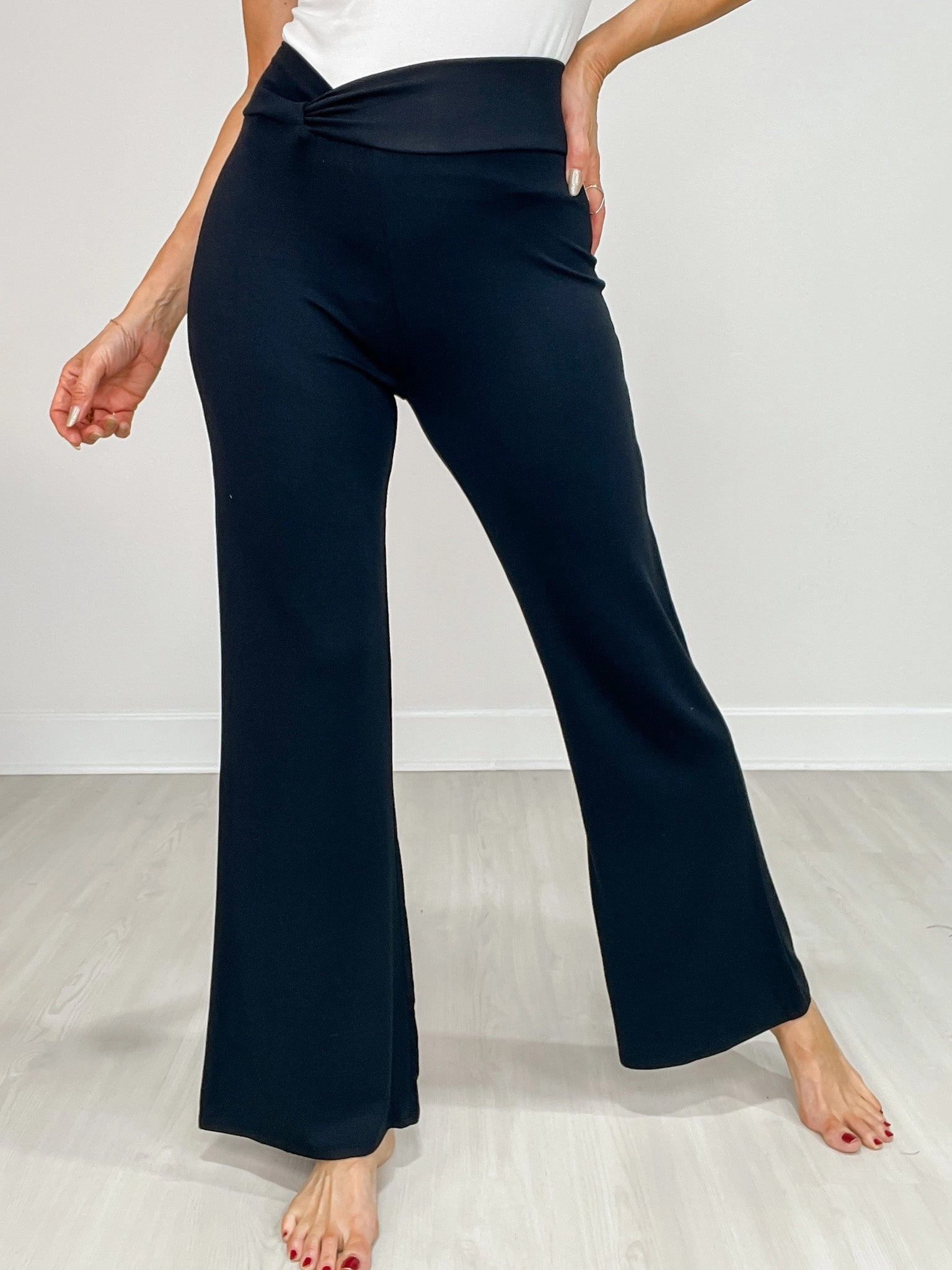 Crosspleat Flare Lounge Pants Simple Fashion
