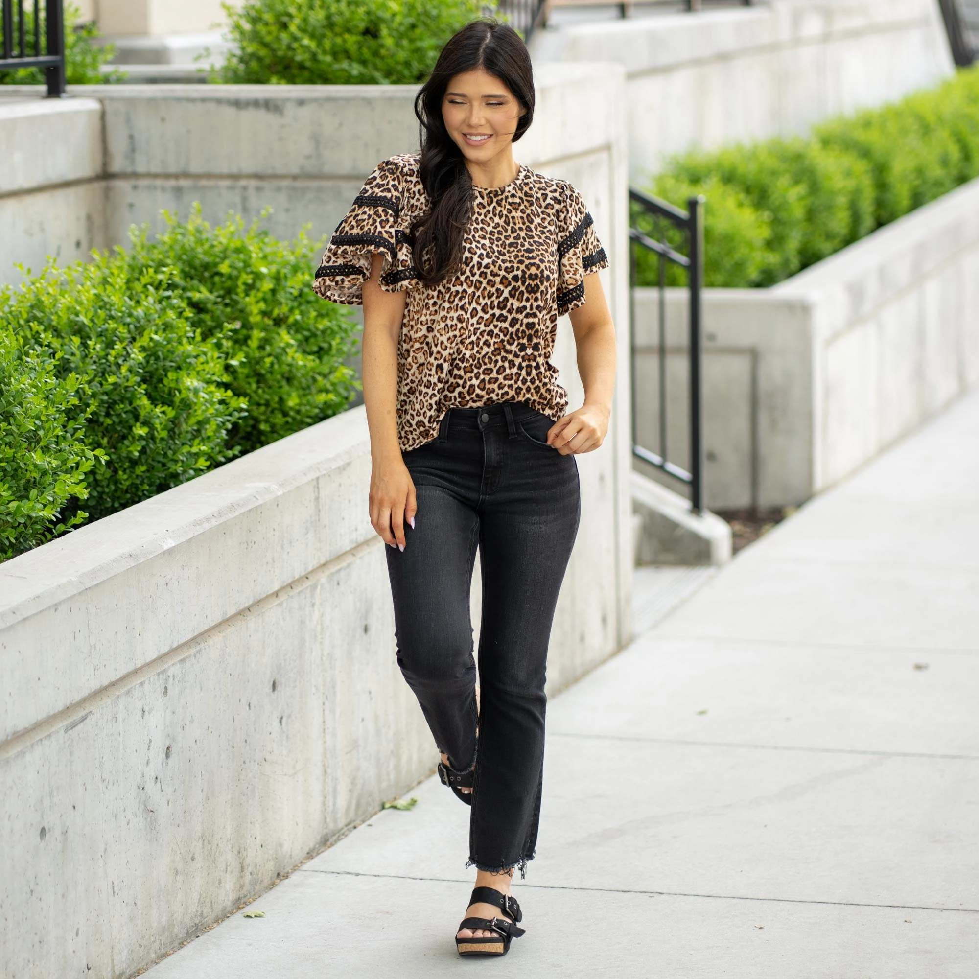 Brushed Interior Reasonable Mid Rise Raw Distressed Hem Crop Flare