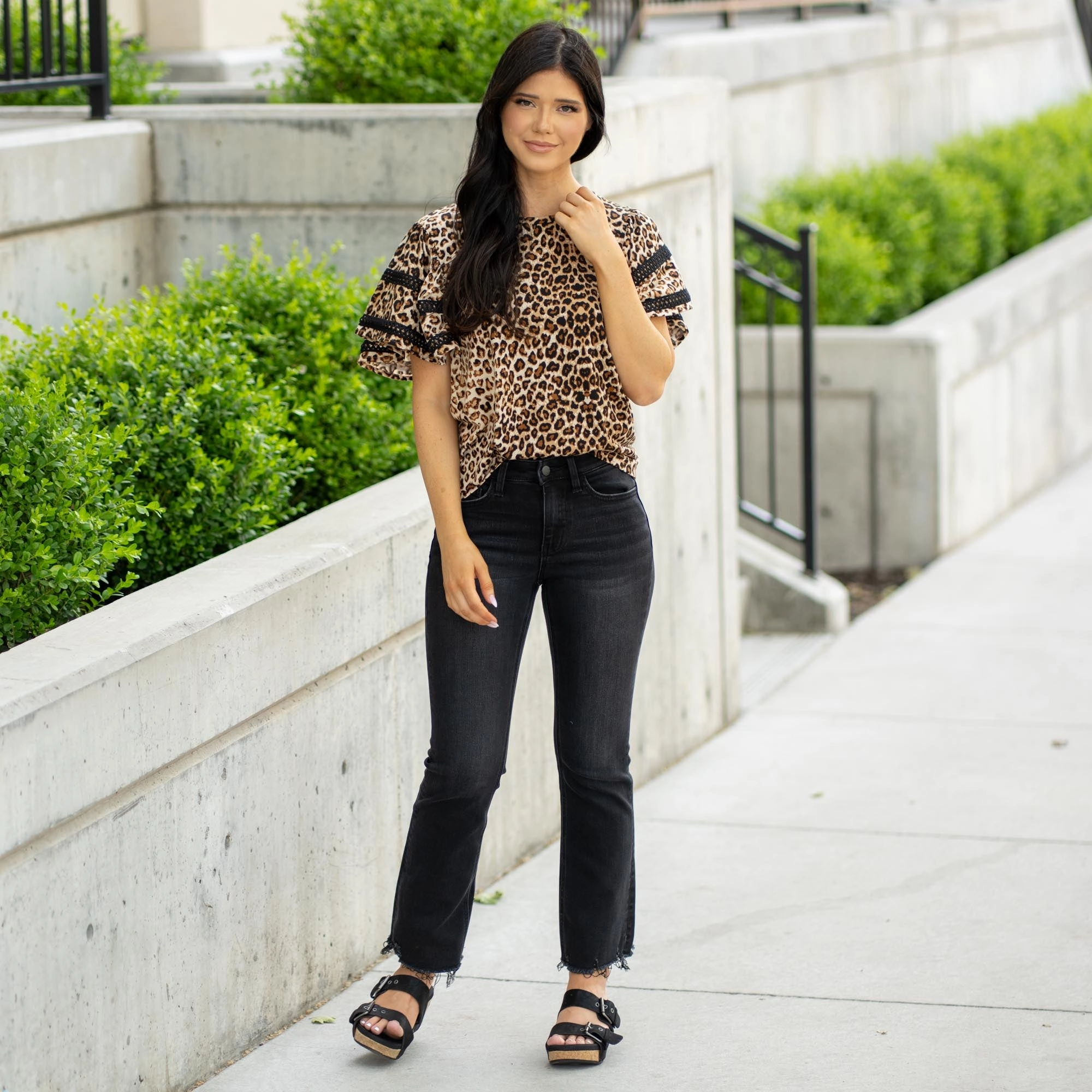 Fray Resistant Hem Reasonable Mid Rise Raw Distressed Hem Crop Flare