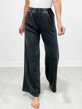 Chic Fit Elastic Waist Mineral Wash Wide Leg Pants with Side Pockets