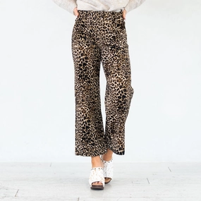 KanCan Tilly Ultra High Rise Leopard Corduroy Wide Leg Pants Classic Fit