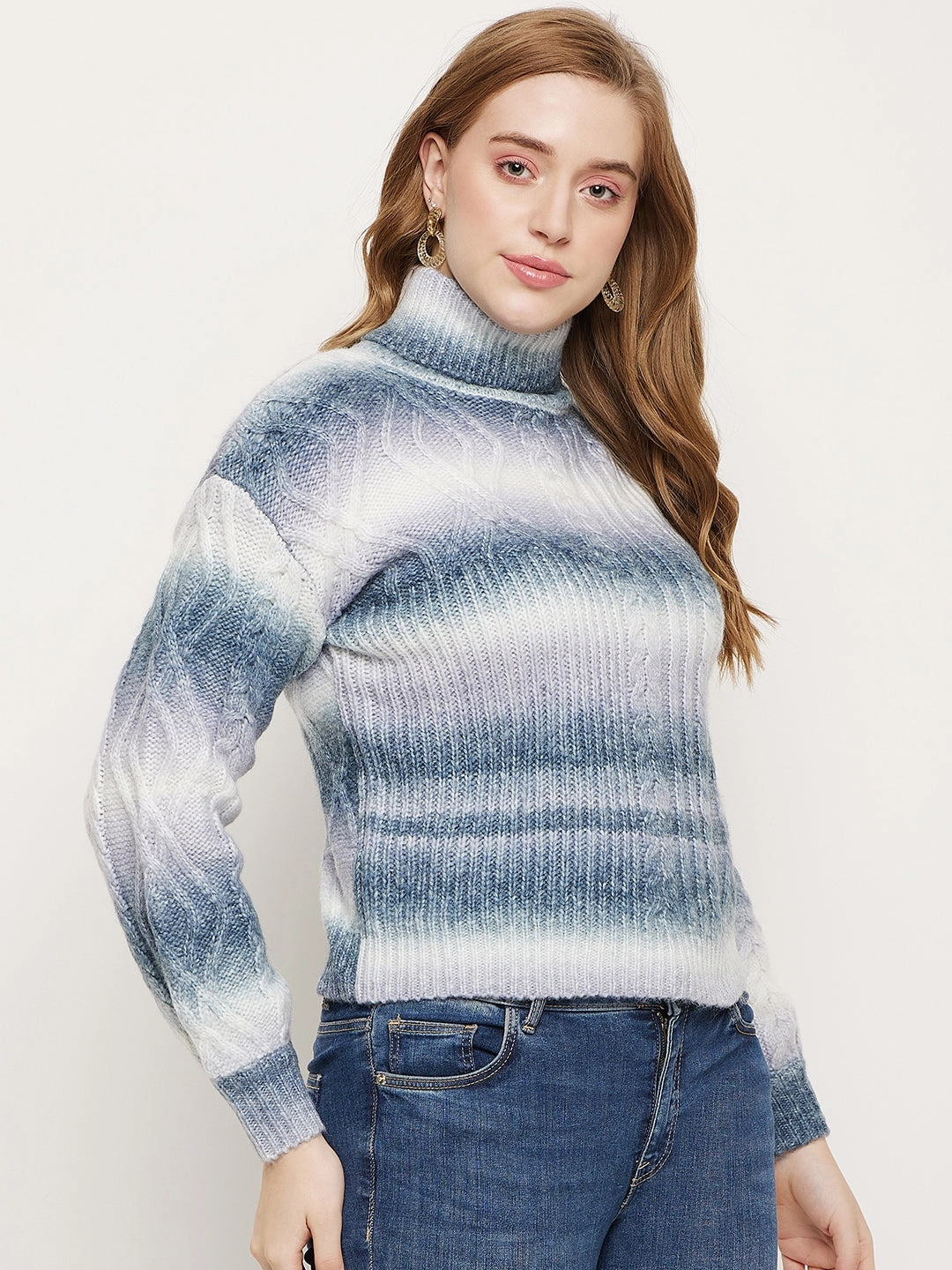 Madame Off-White Jacquared Sweater Sporty Fit Soft Knit