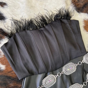 Feathered Corset Top* Ribbed collar Anti Slip Shoulder Padding