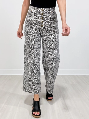 RegularFit Stretchable Wear Predator Print High Rise Button Fly Wide Leg Stretch Pants