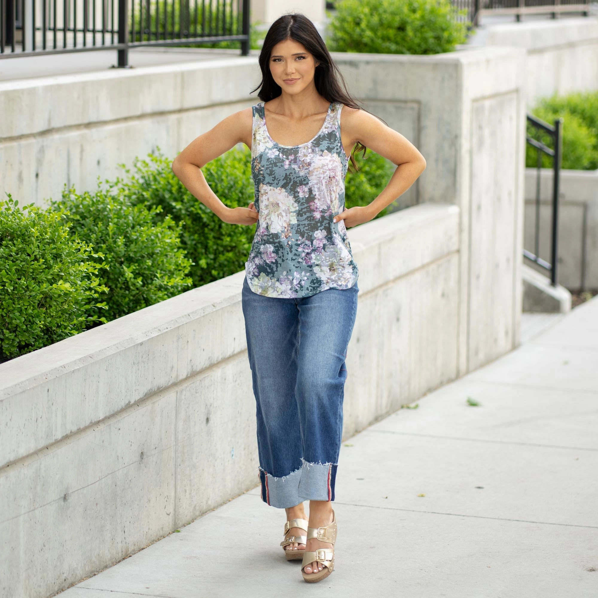 Anti Pilling Treatment Floral Print Burnout Sleeveless Top