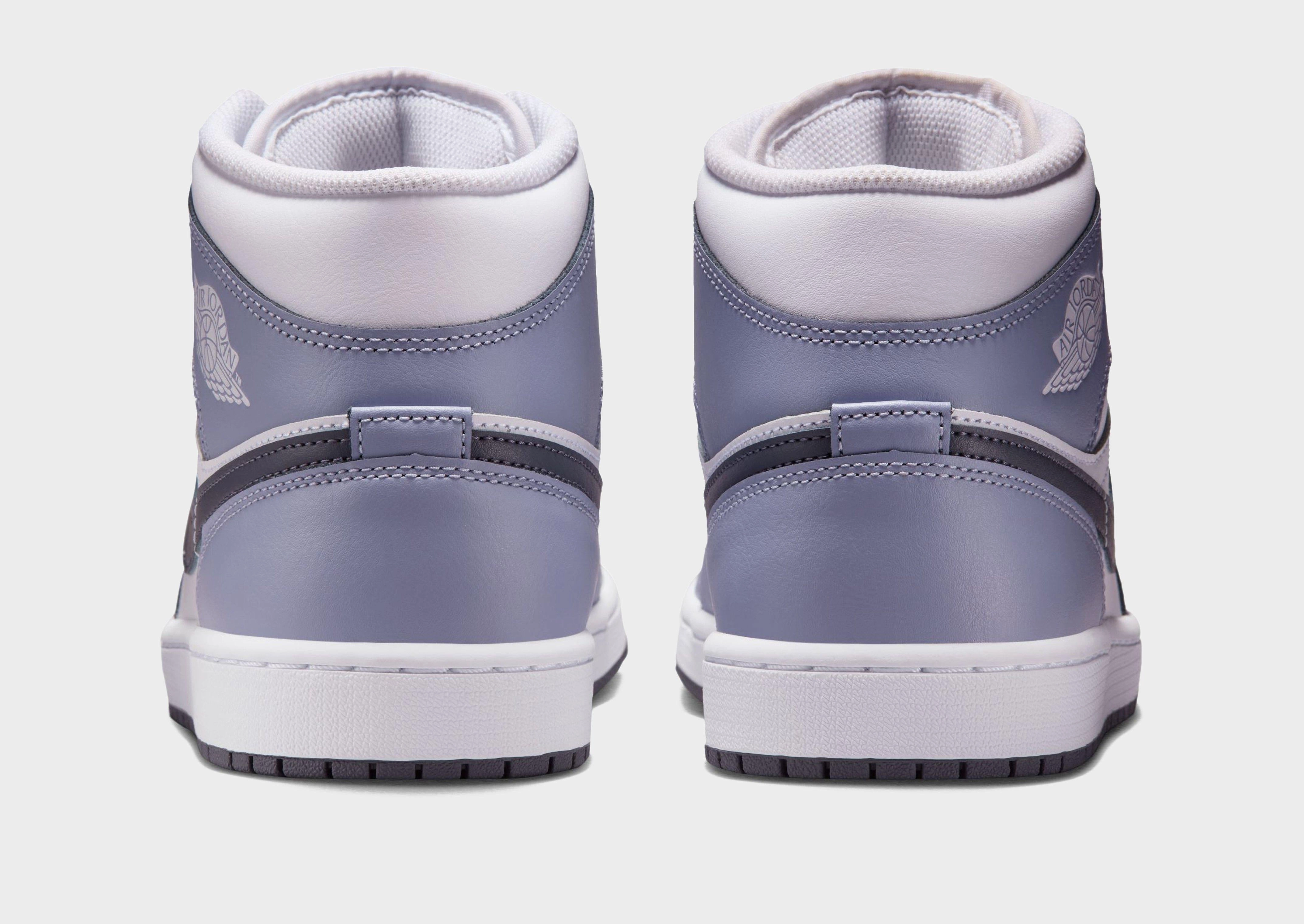 Air 1 Mid Ultra Light Outsole Design