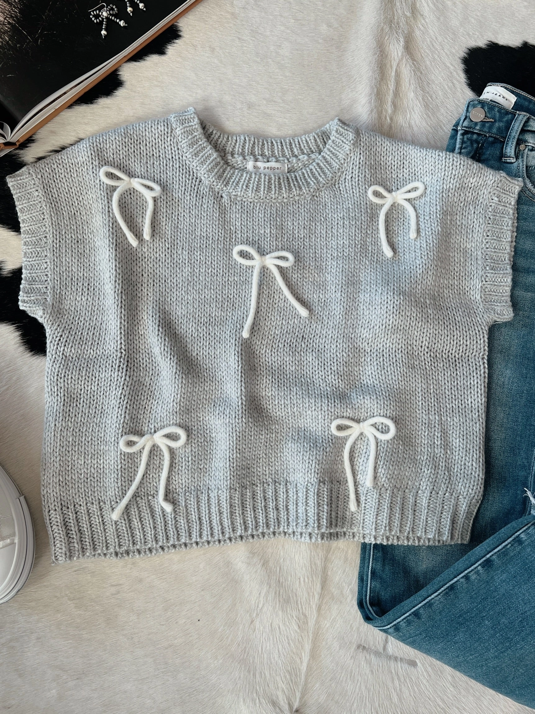 Bow Detail Short Sleeve Knit Pullover - 2 Colors Relaxed Hoodie