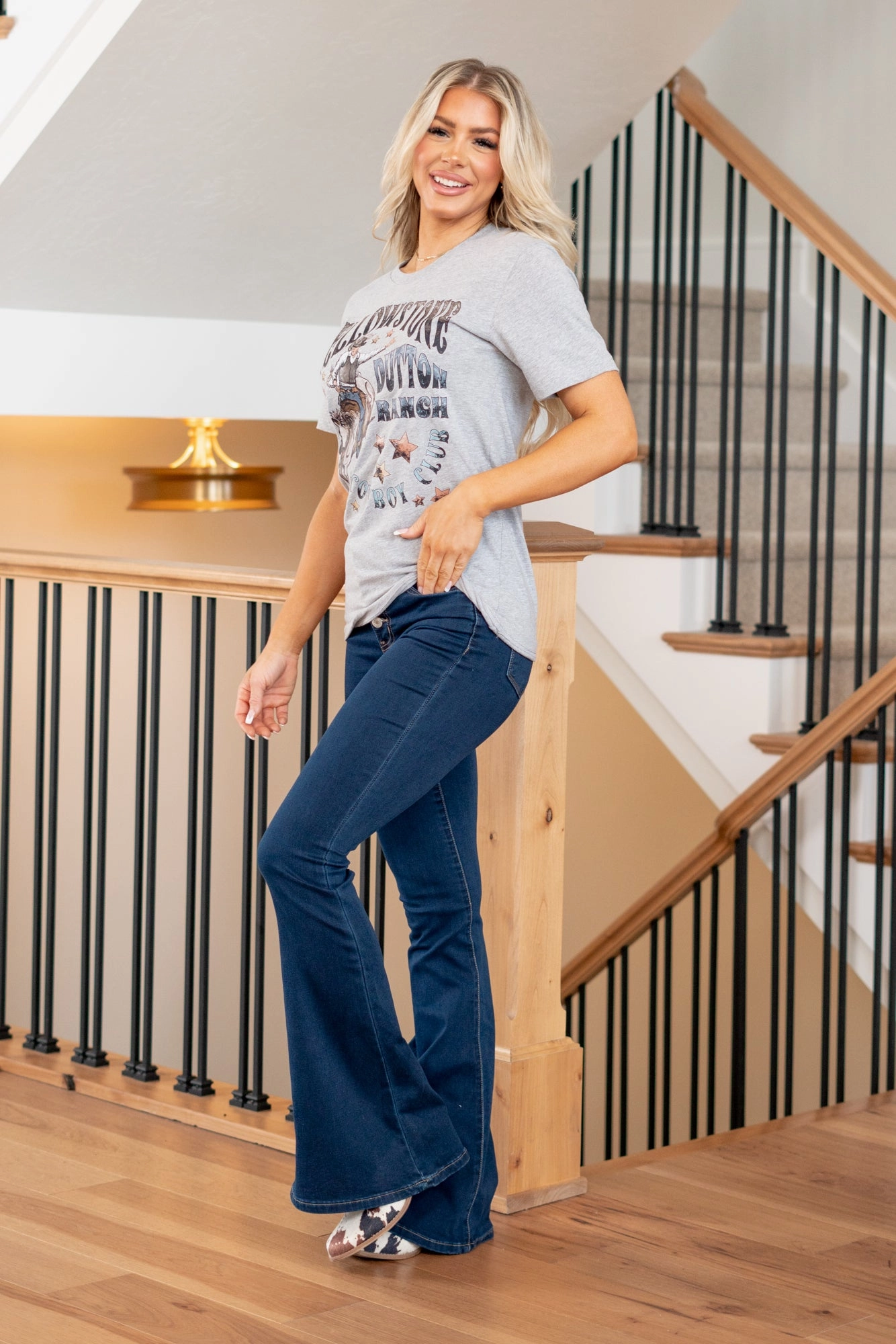 Airflow Ventilation Design thermal Yellowstone Dutton Ranch Graphic  -  Ash T-Shirt