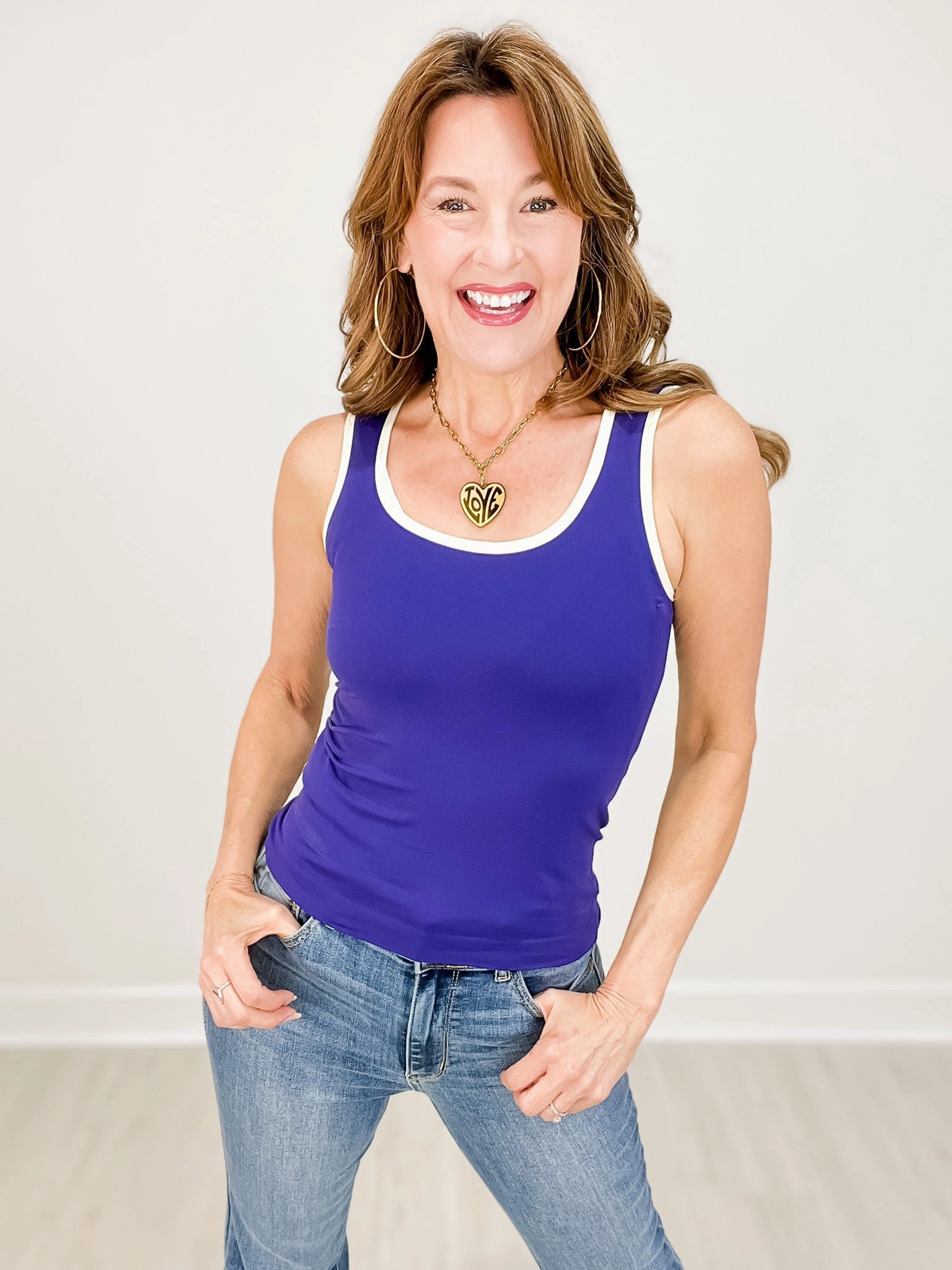 Two Tone U Neckline Seamless Tank - Group B LowMaintenanceMaterial Minimalist Silhouette