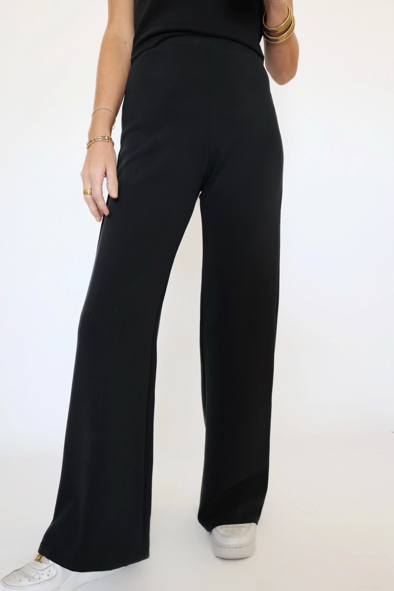 Durable Weave Hustle Knit Wide Leg Pant