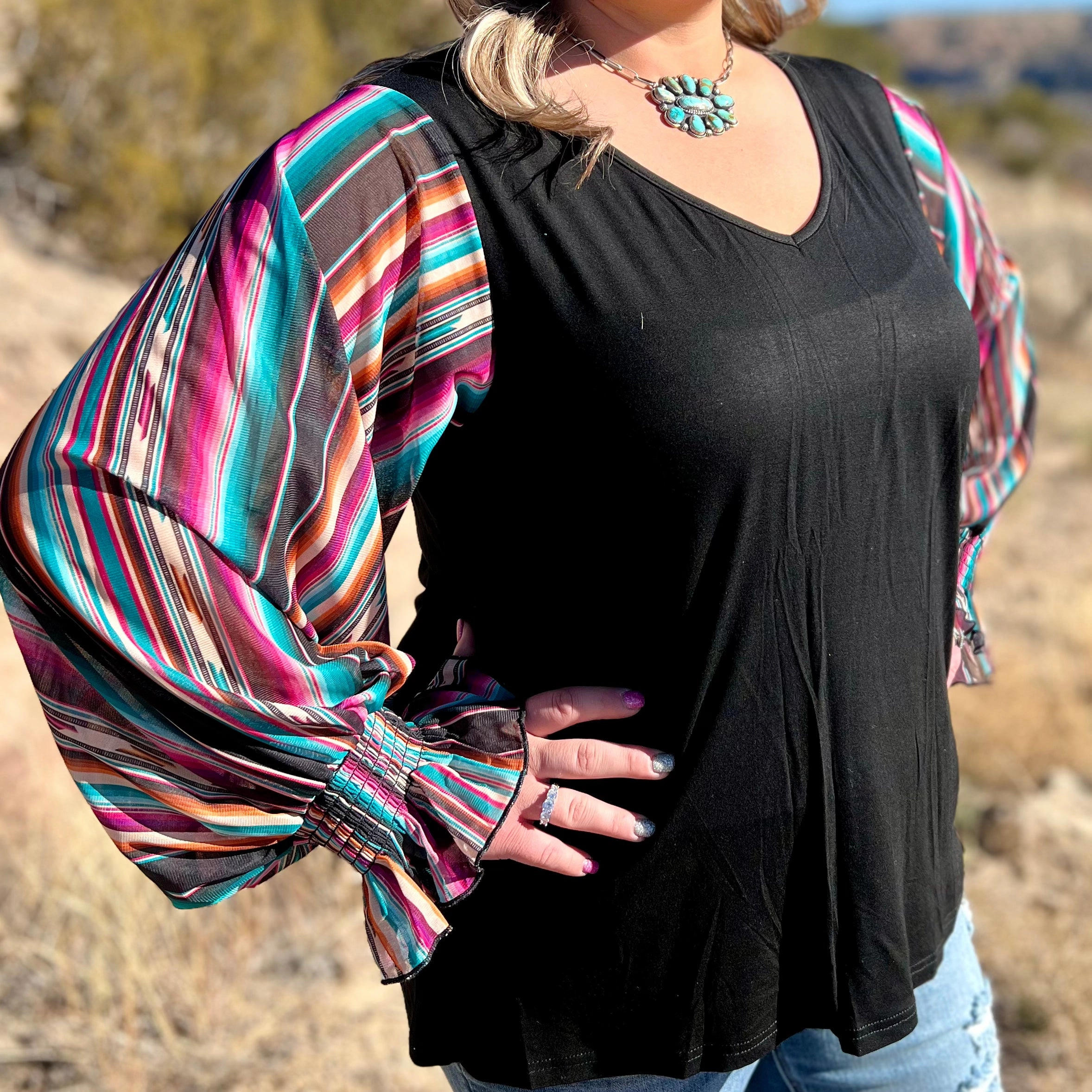 Somewhere In The Middle Top TaglessCollar Simple Pullover