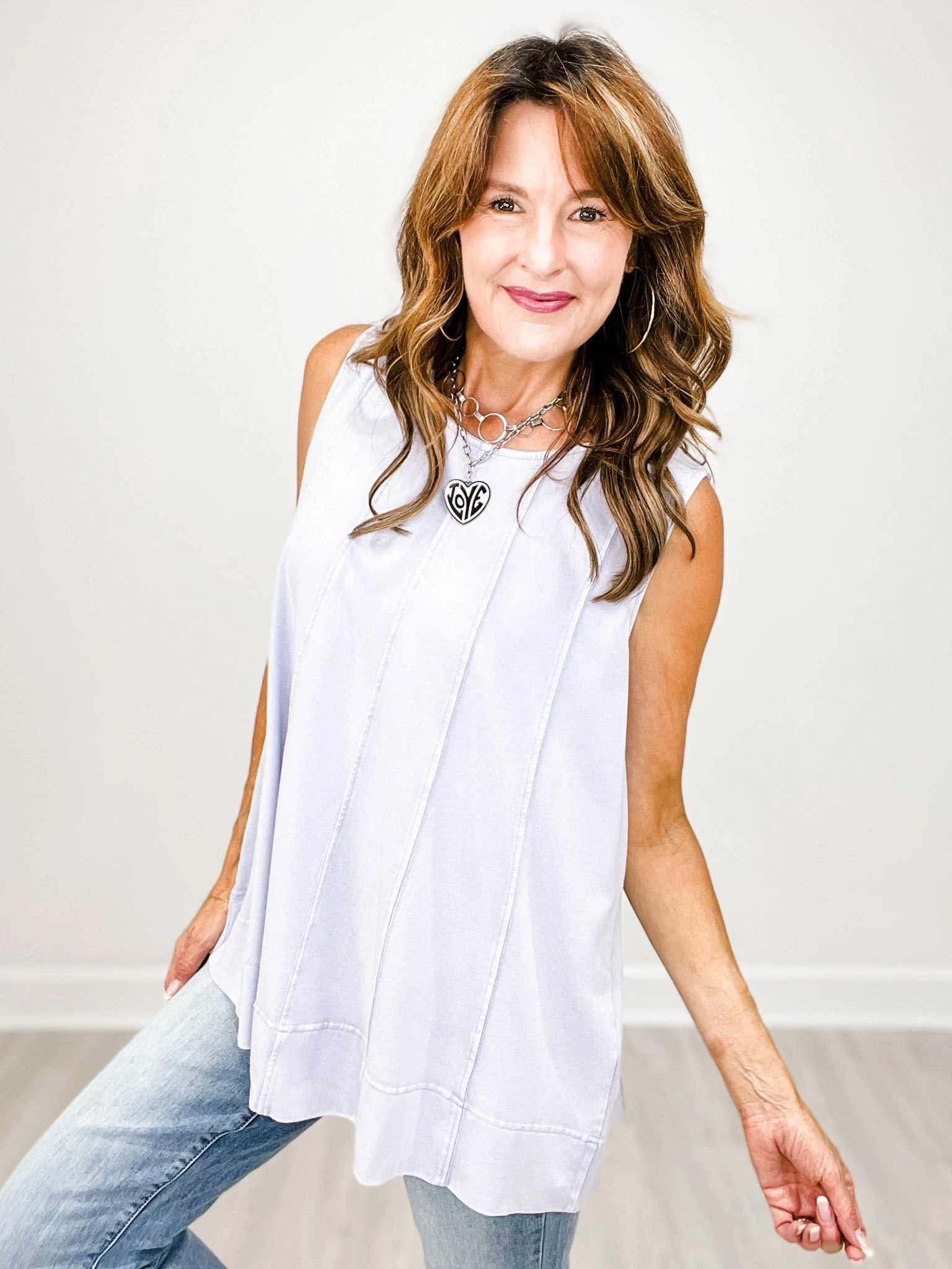 Cotton Poly Sleeveless Top FrictionResistant Trim Non Irritating Label