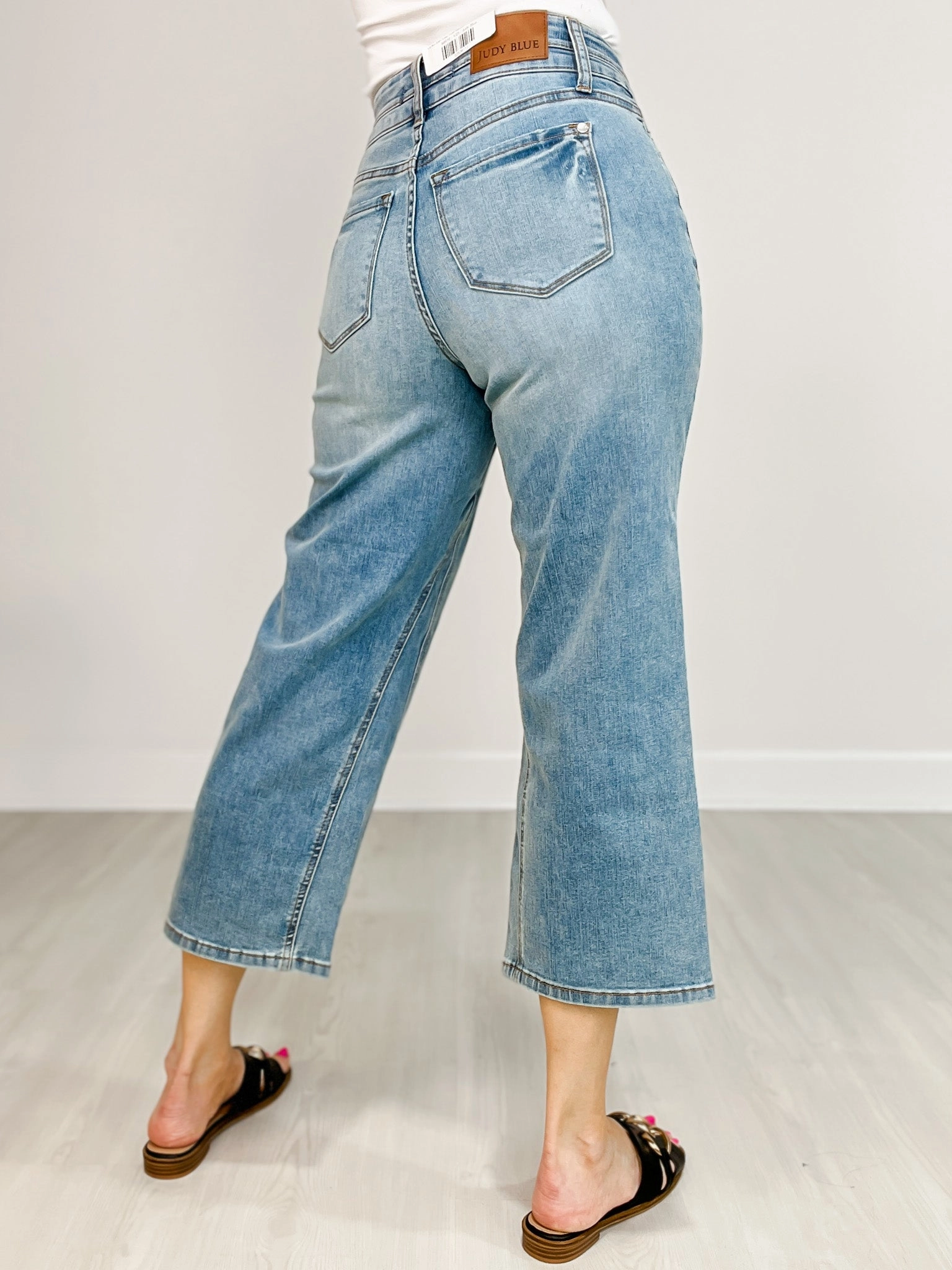 Judy Blue EDEN Hi-Rise Double Waistband Crop Wide Leg Denim Jeans Brunch Outfit Trend Setter