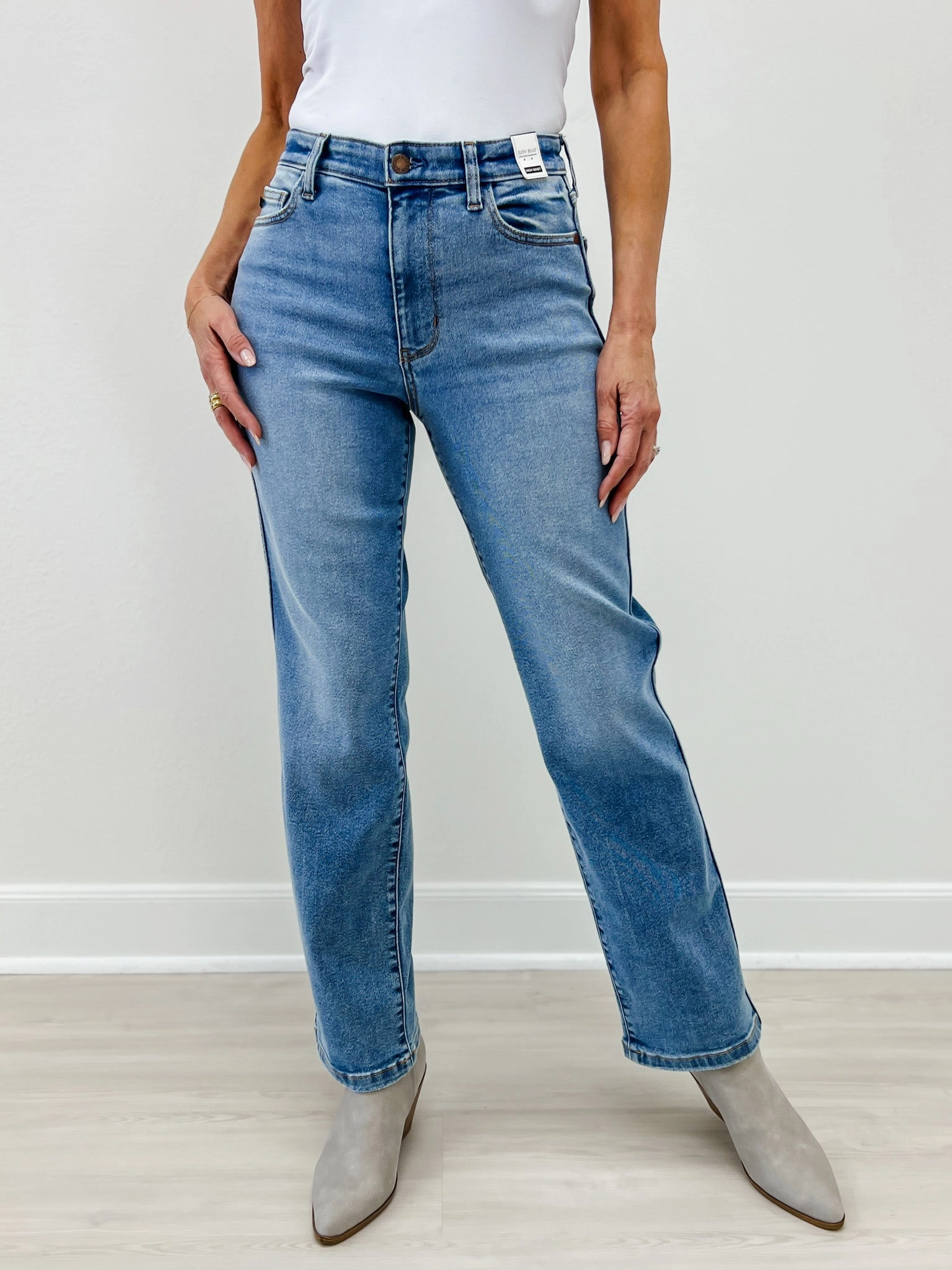 Judy Blue VIXEN High Waist Vintage Straight Jeans Colorfast Dyeing Method Reinforced Belt Loops