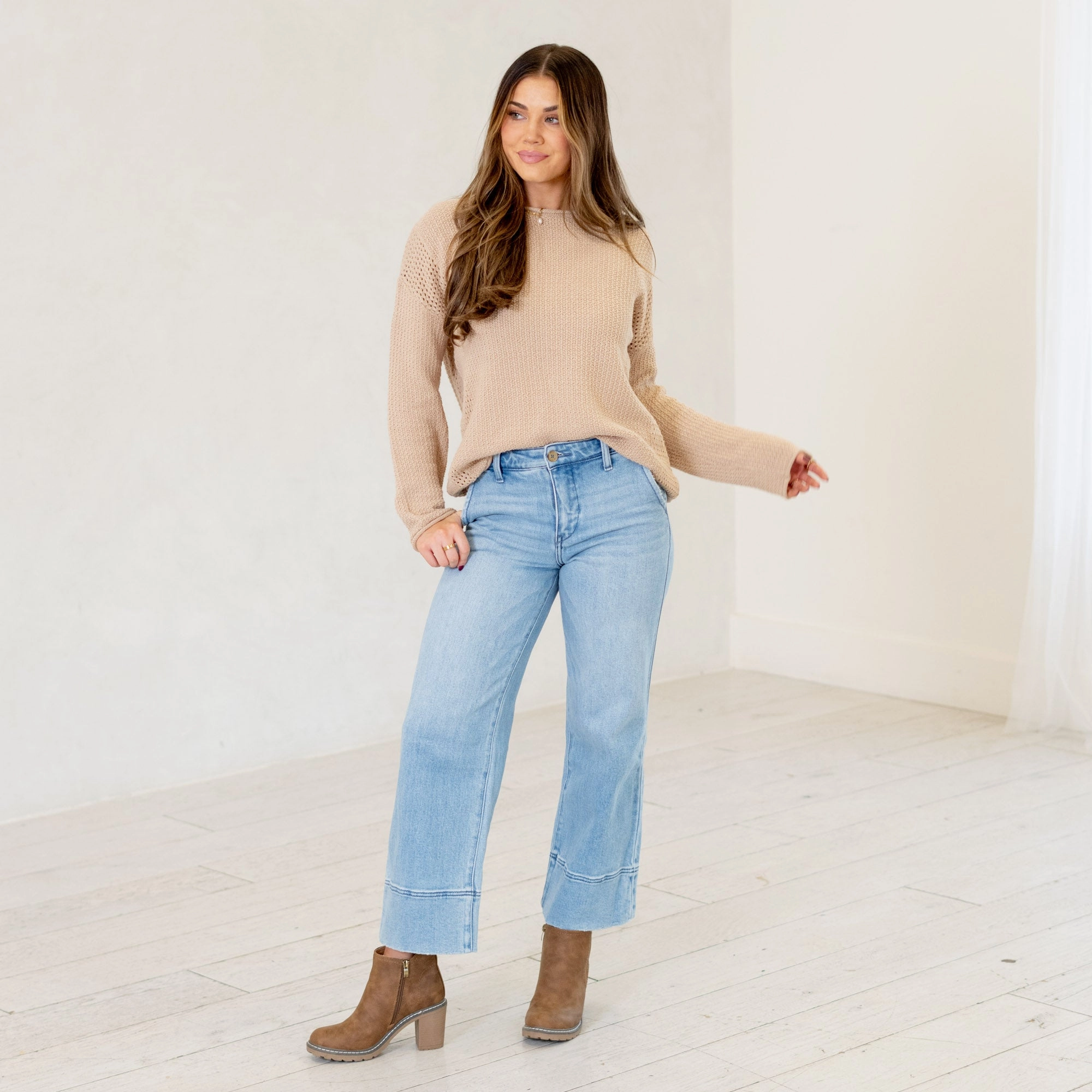 Low Impact Dye KanCan Darla High Rise Cropped Wide Leg Jeans Medium Blue Wash