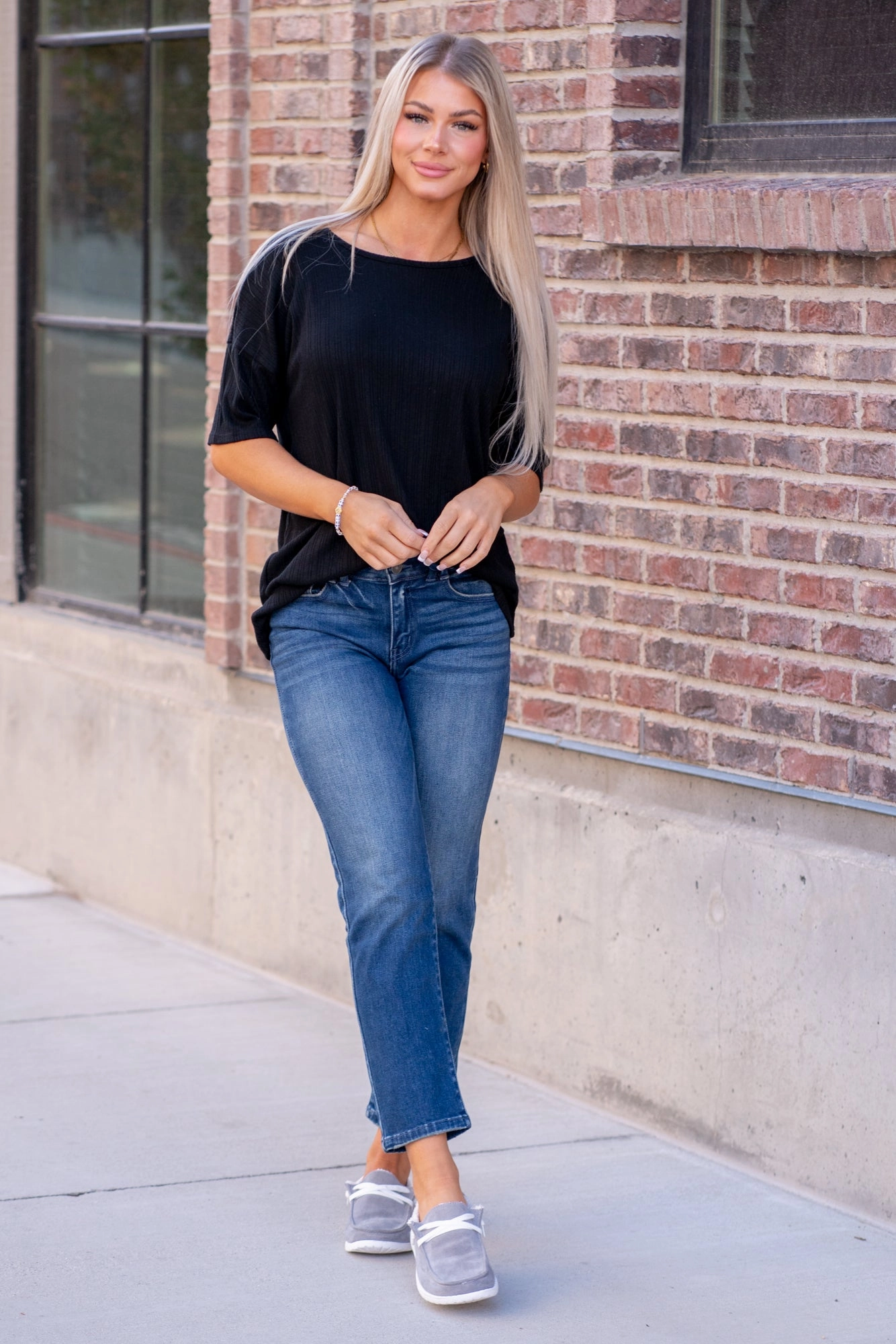 Streetwear Mood Sporty Look KanCan Dolores Mid Rise Slim Straight Regular & Plus Sizes Dark Blue Wash