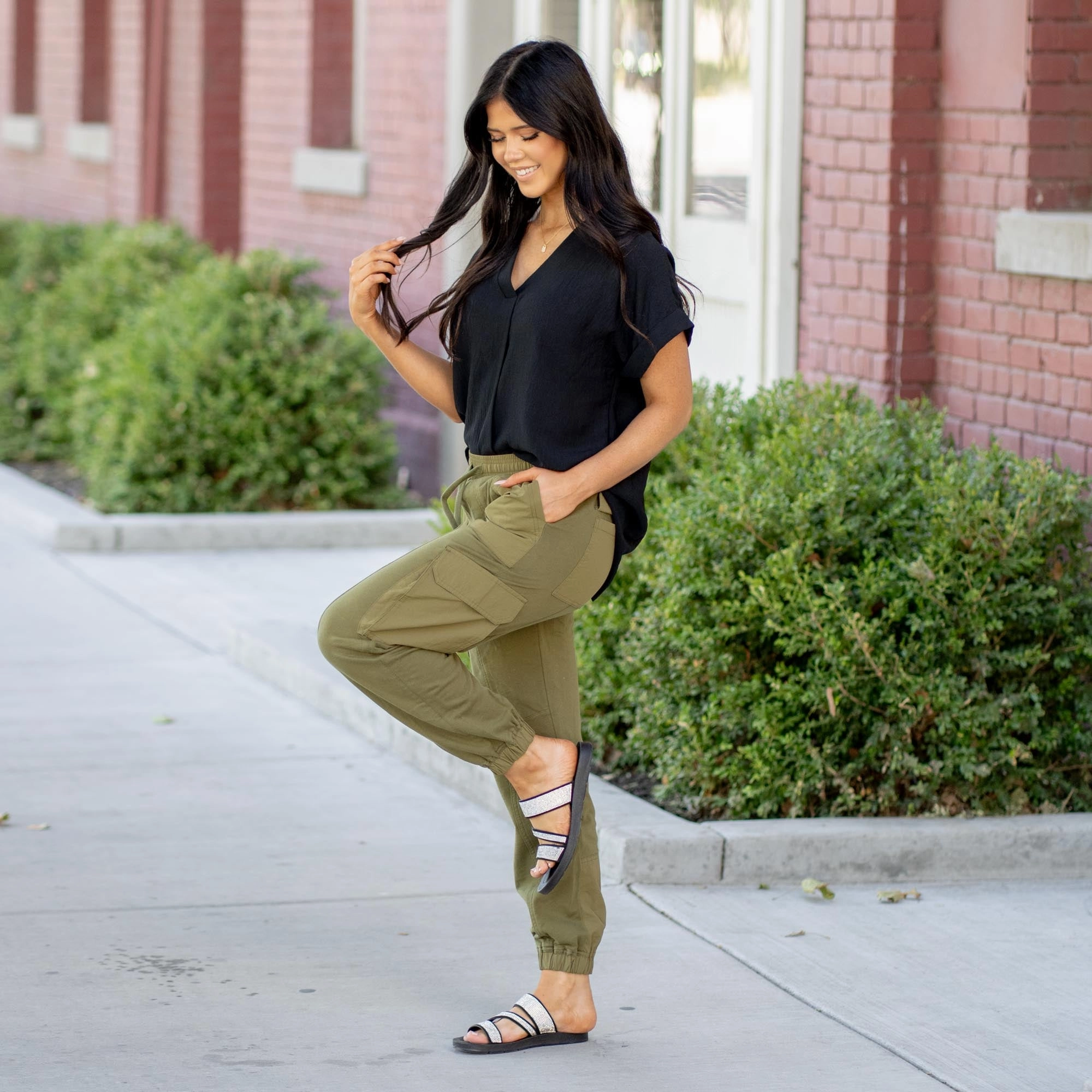 KanCan Jacie High Rise Color Block Knit Joggers ?C Olive Drawstring Waist Versatile Weekend Style