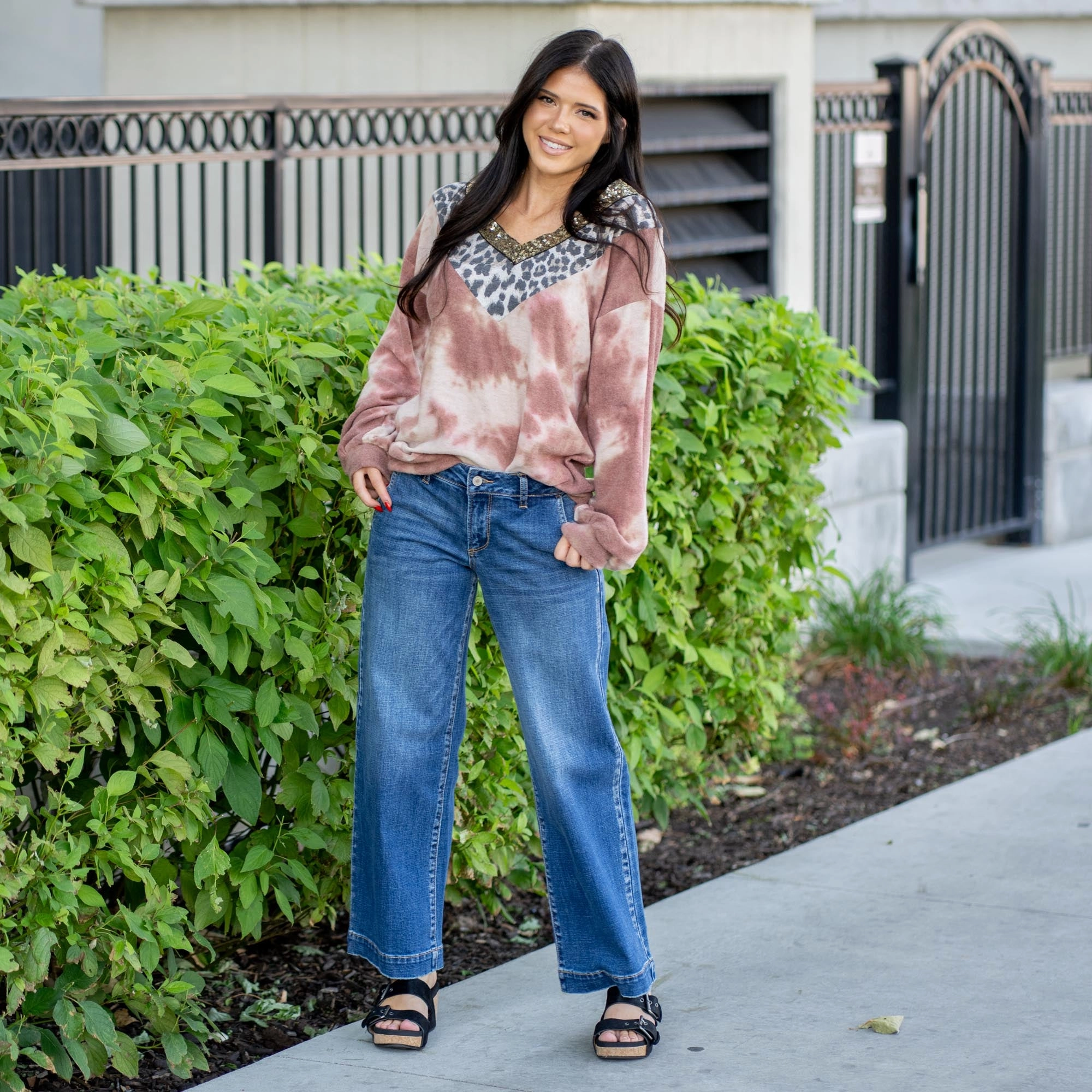 KanCan Petite Tara Mid Rise Trouser Wide Leg Jean Medium Blue Fashionable Touch Style Match