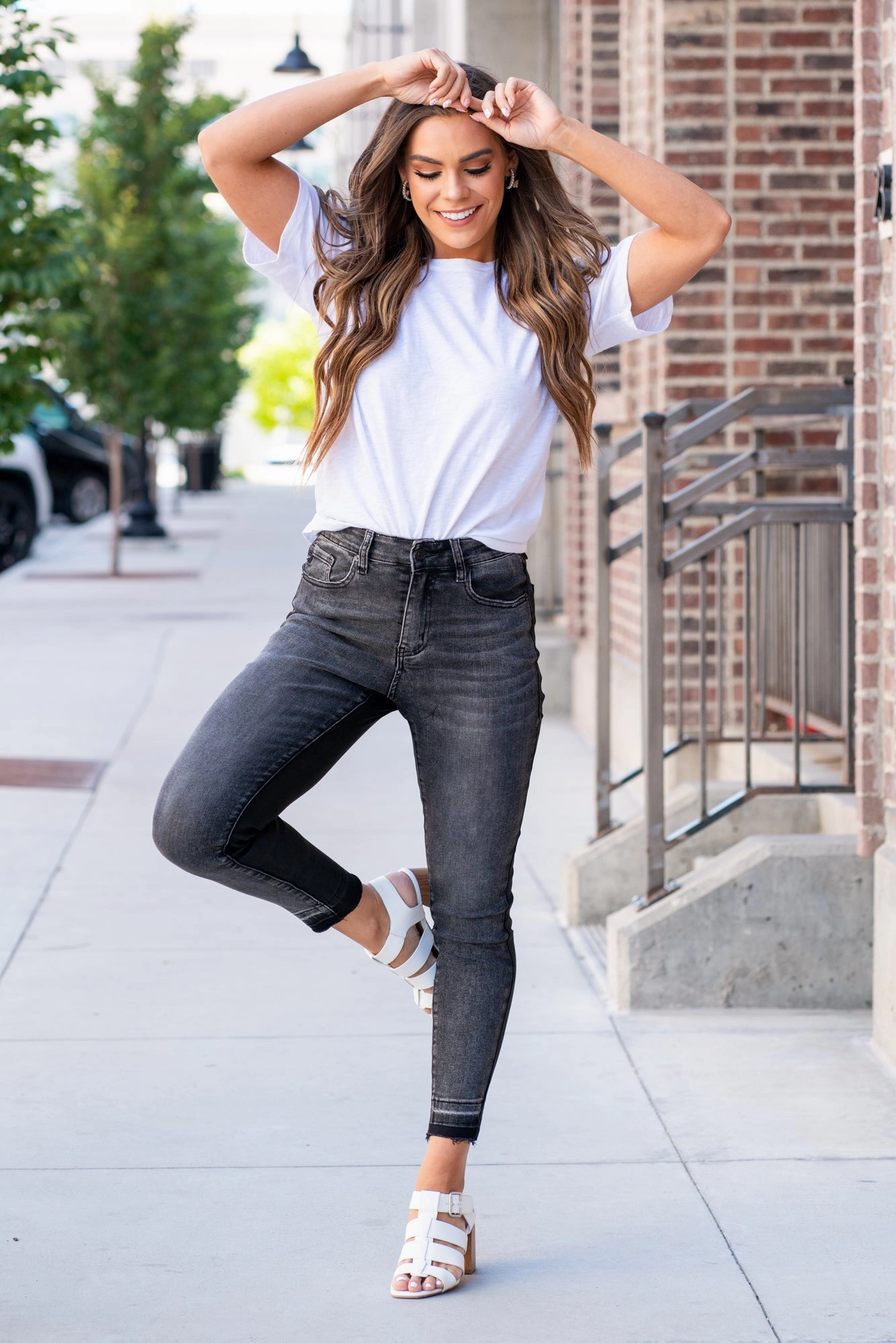 KanCan Williamson Two Tone High Rise Ankle Skinny Jeans Black No Gap Waist Design Sunny Vibes Casual