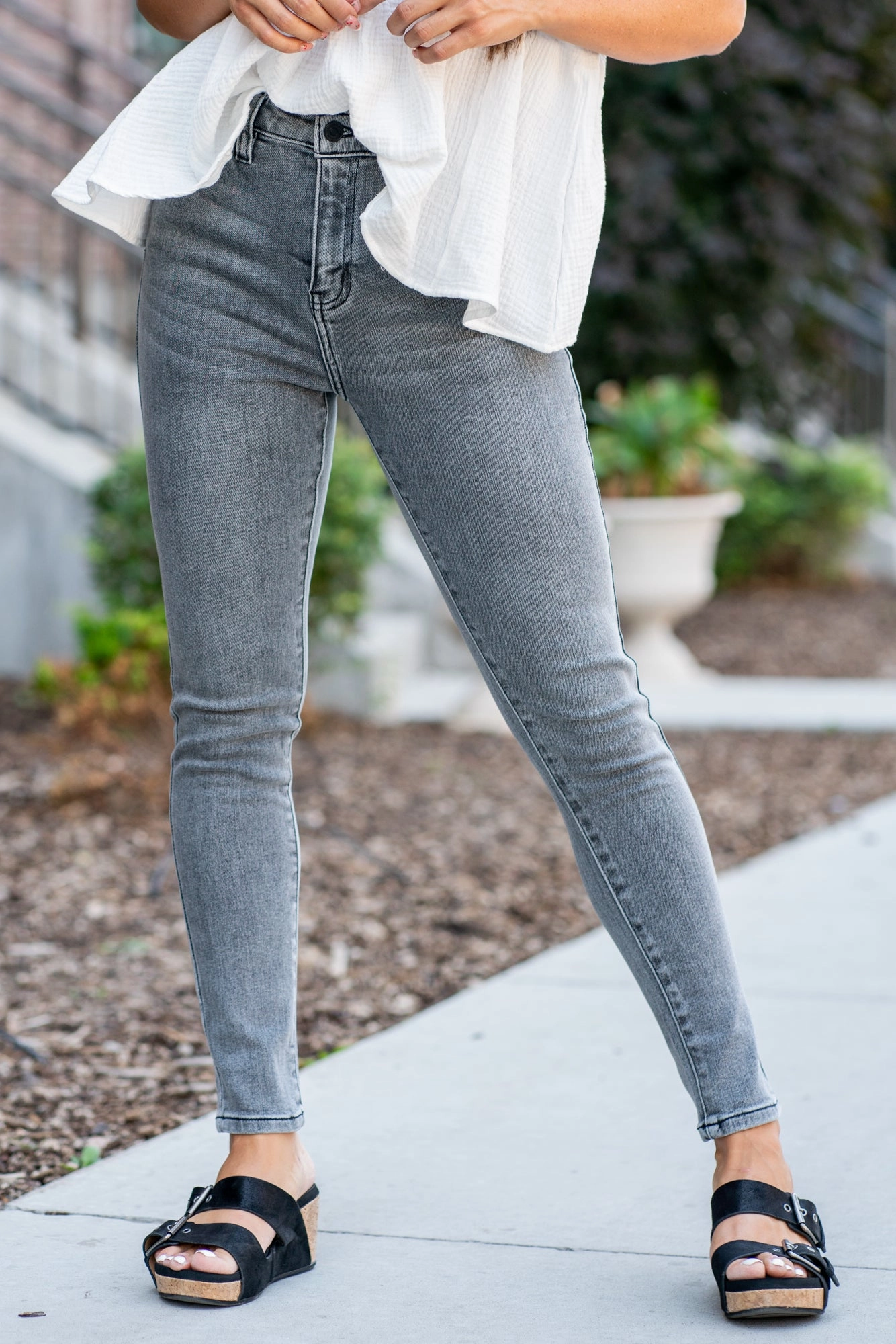 Date Night Casual Friday KanCan Zendaya High Rise Skinny Jeans Grey Wash